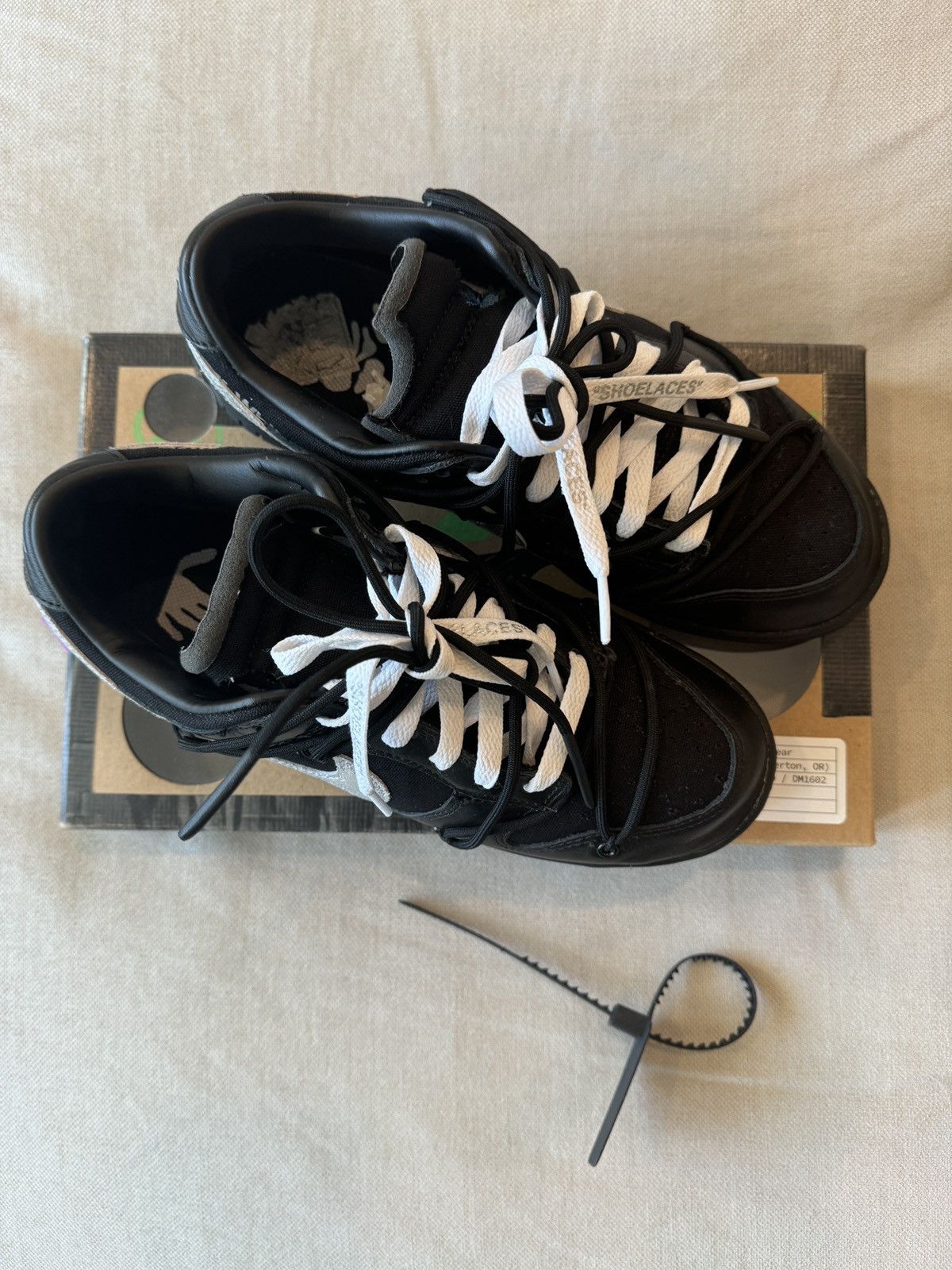 Nike × Off-White Nike x Off-White Dunk Low Lot 50 Sneaker Size US 8.5 / EU 41-42 - 4 Thumbnail
