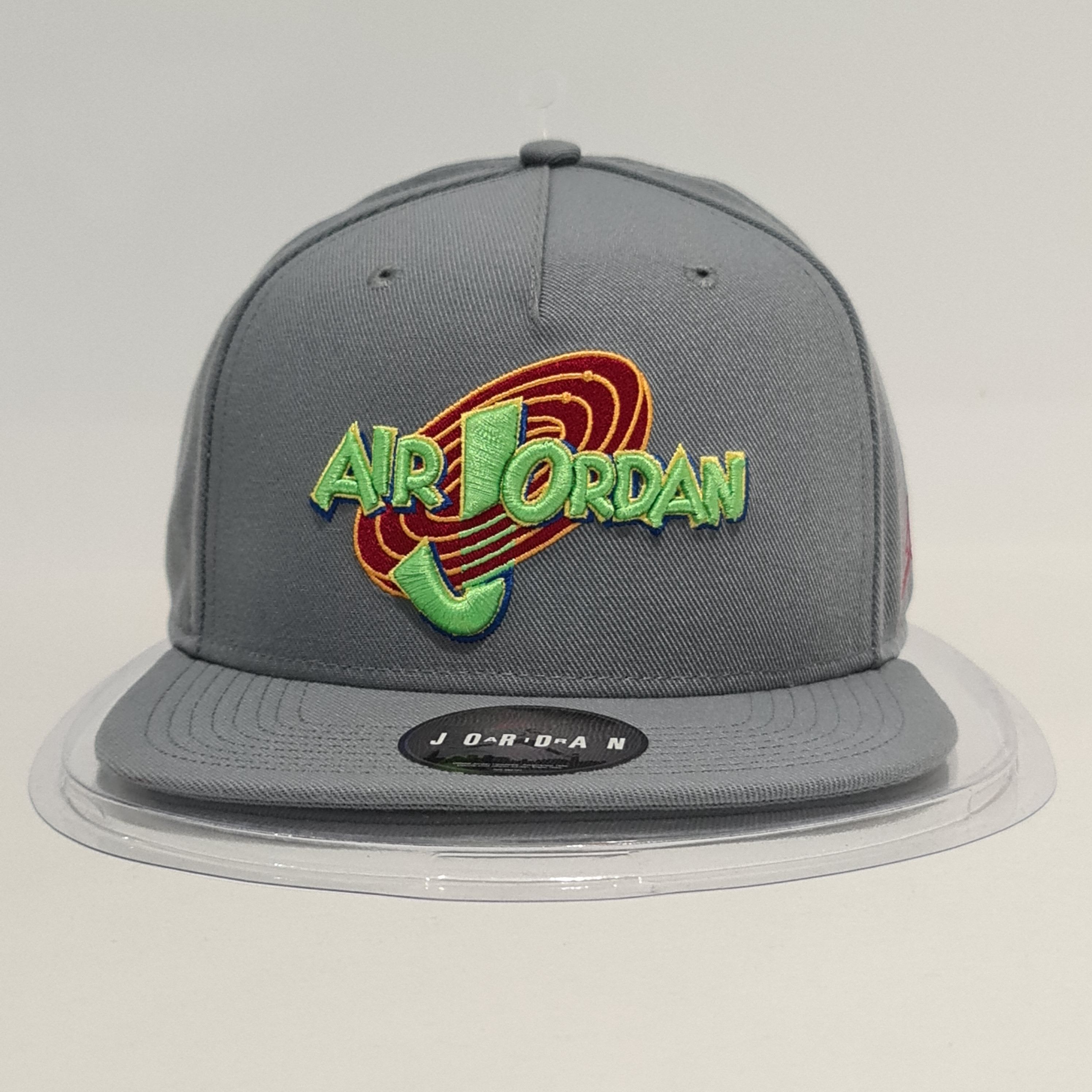 Jordan Brand Jordan Cap Snapback 'Air Jordan Space Jam' Grey Size ONE SIZE - 2 Thumbnail