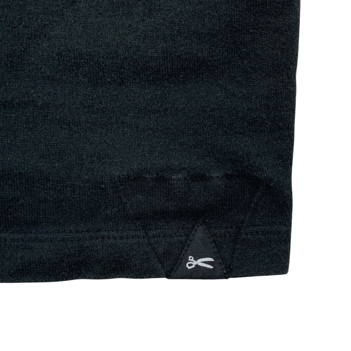 DENHAM DENHAM V-Neck Single Pocket Japanese Brand Plain Tshirt Size US S / EU 44-46 / 1 - 4 Thumbnail