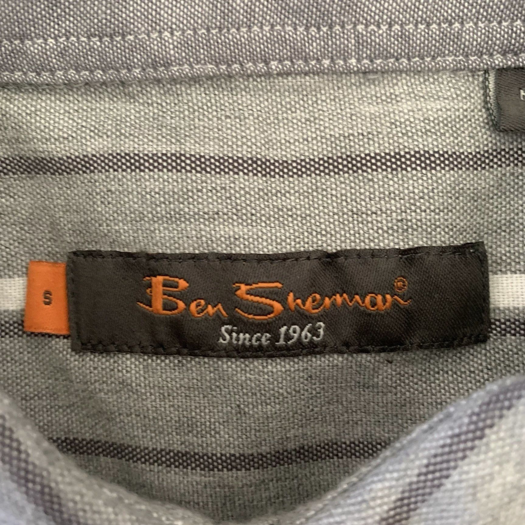 Ben Sherman Ben Sherman Shirt Mens Small Gray Striped Long Sleeve Button-Up Size US S / EU 44-46 / 1 - 2 Thumbnail