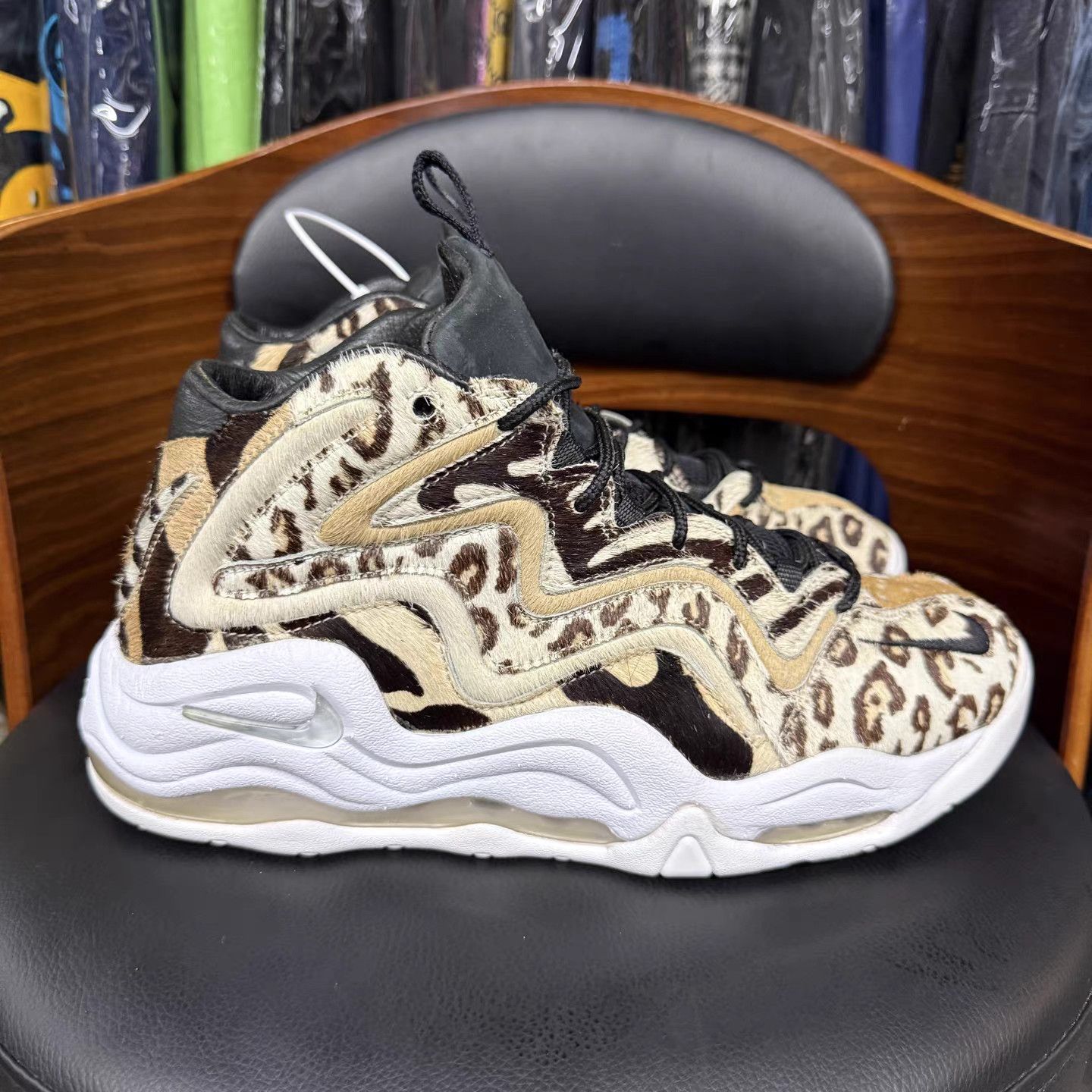 Nike Nike Air Pippen 1 X Kith Chimera Animal Sneakers K15 Size US 10 / EU 43 - 4 Thumbnail