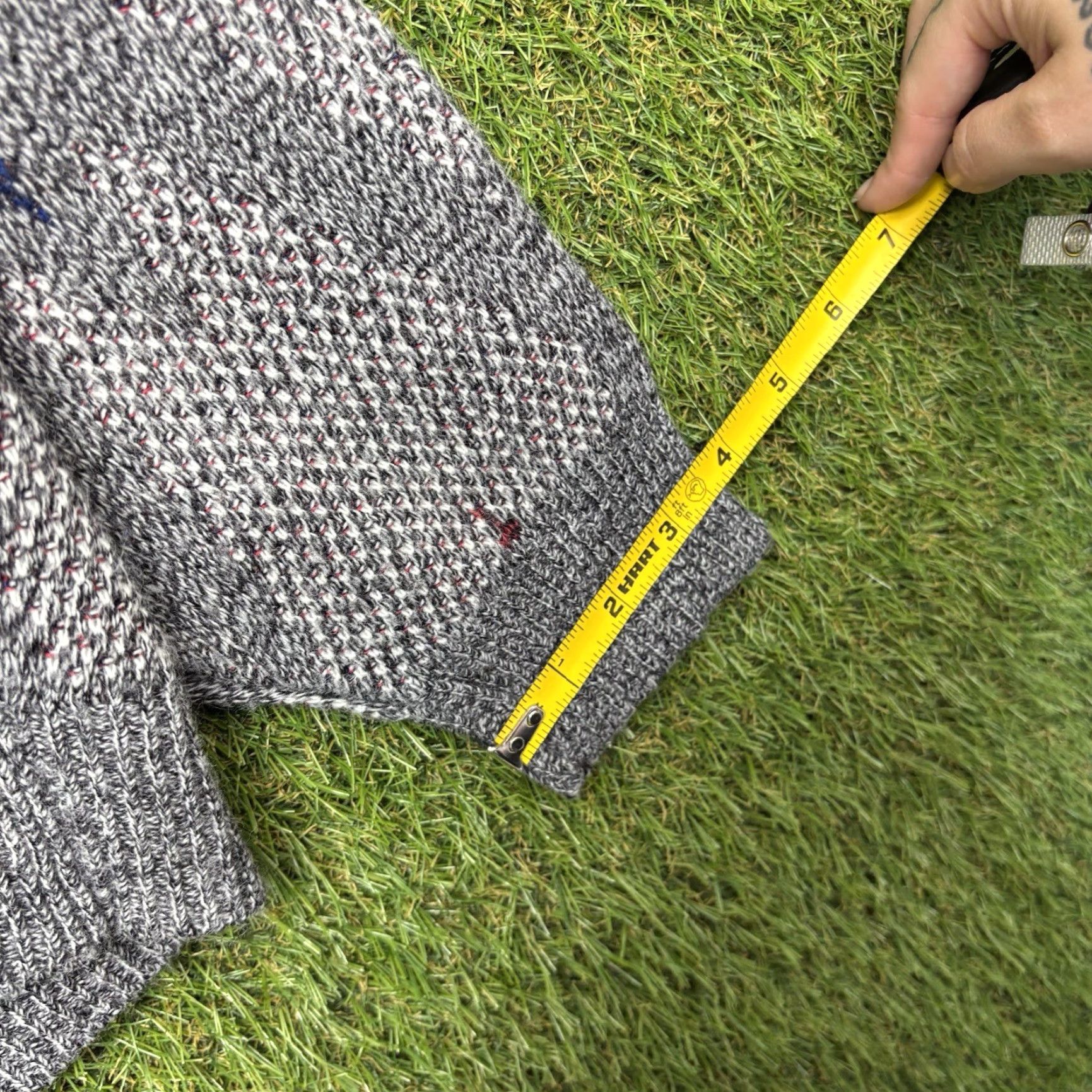 Jantzen VINTAGE Jantzen Cardigan Sweater Mens LT Gray Knit 2000s USA Casual Long Sleeve V-Neck Size US L / EU 52-54 / 3 - 6 Thumbnail
