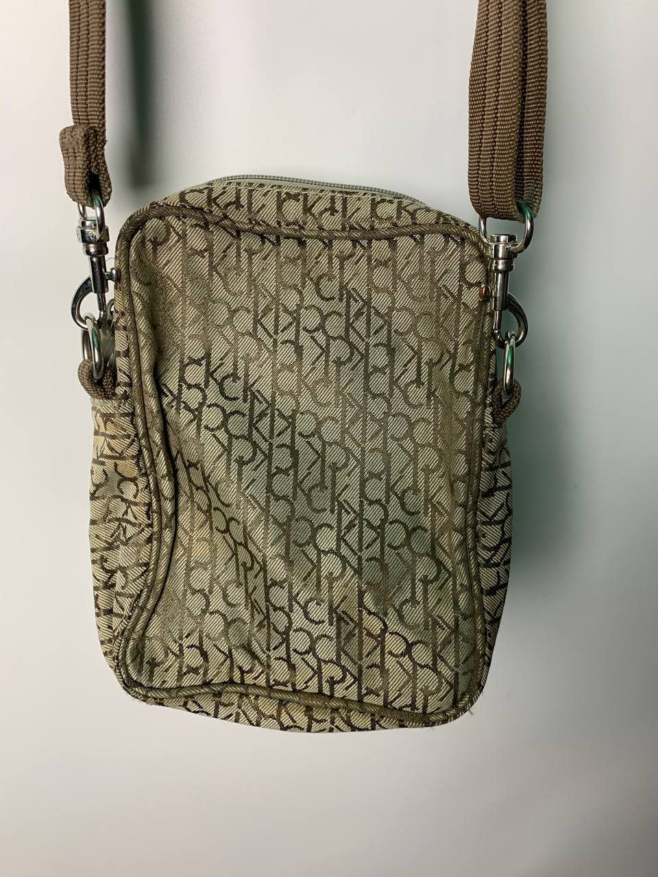 Calvin Klein Vintage streetwear Y2K sportswear designer Calvin Klein bag Size ONE SIZE - 2 Thumbnail