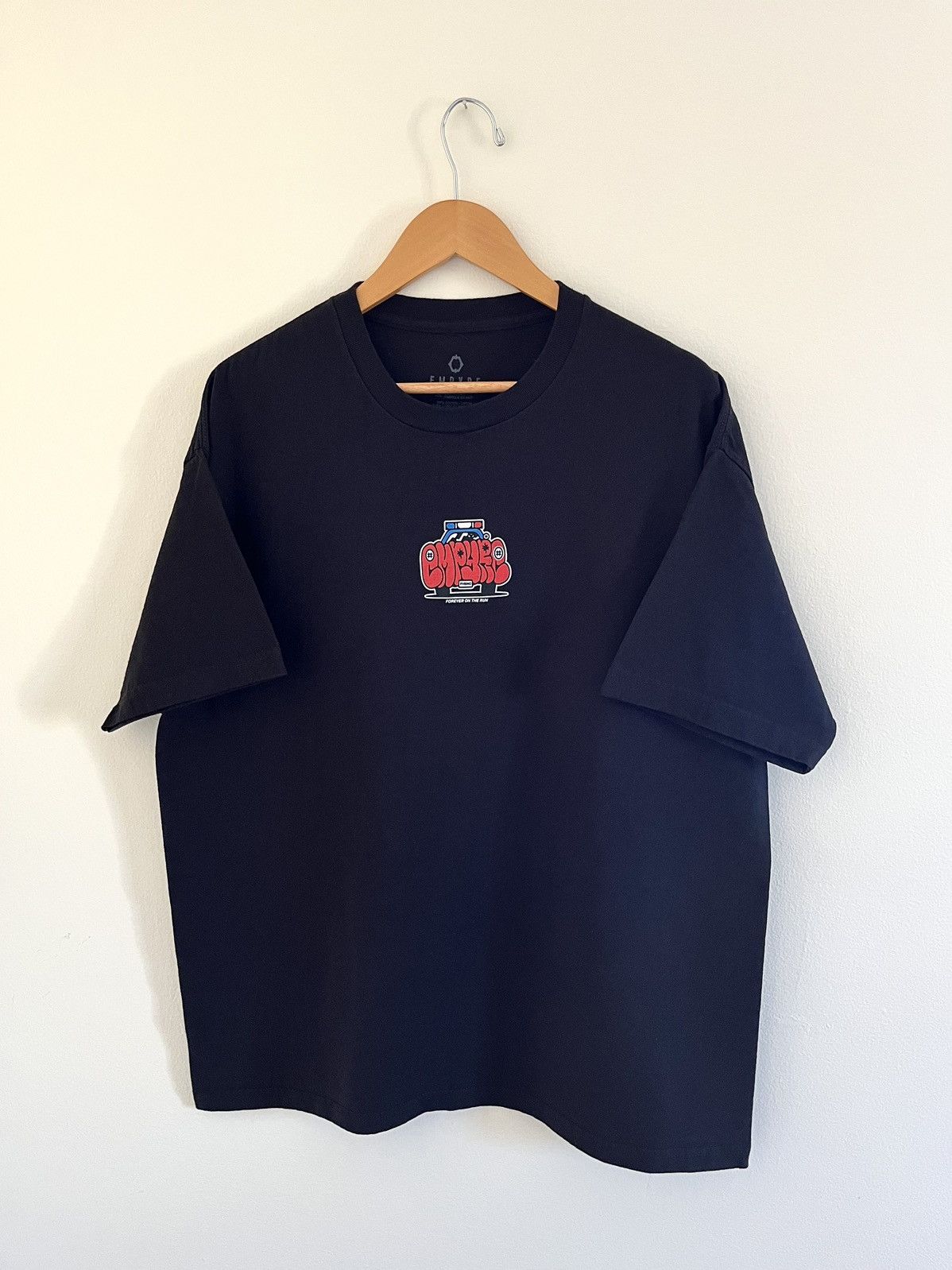 Empyre Empyre “Forever on the Run” T-Shirt Size US XL / EU 56 / 4 - 2 Thumbnail