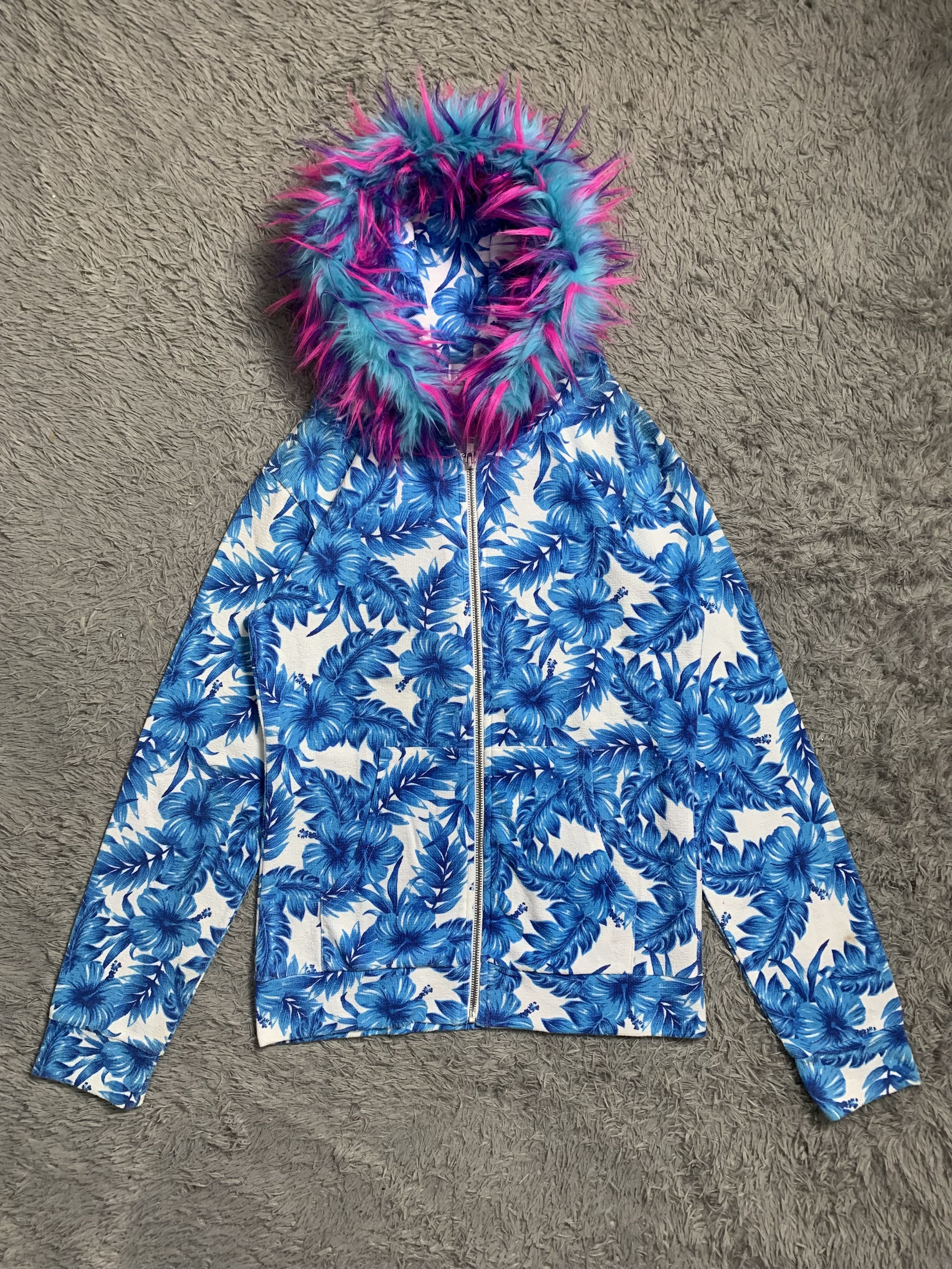 Japanese Brand Faux Fur Hoodie Flower AOP Size US M / EU 48-50 / 2 - 1 Thumbnail