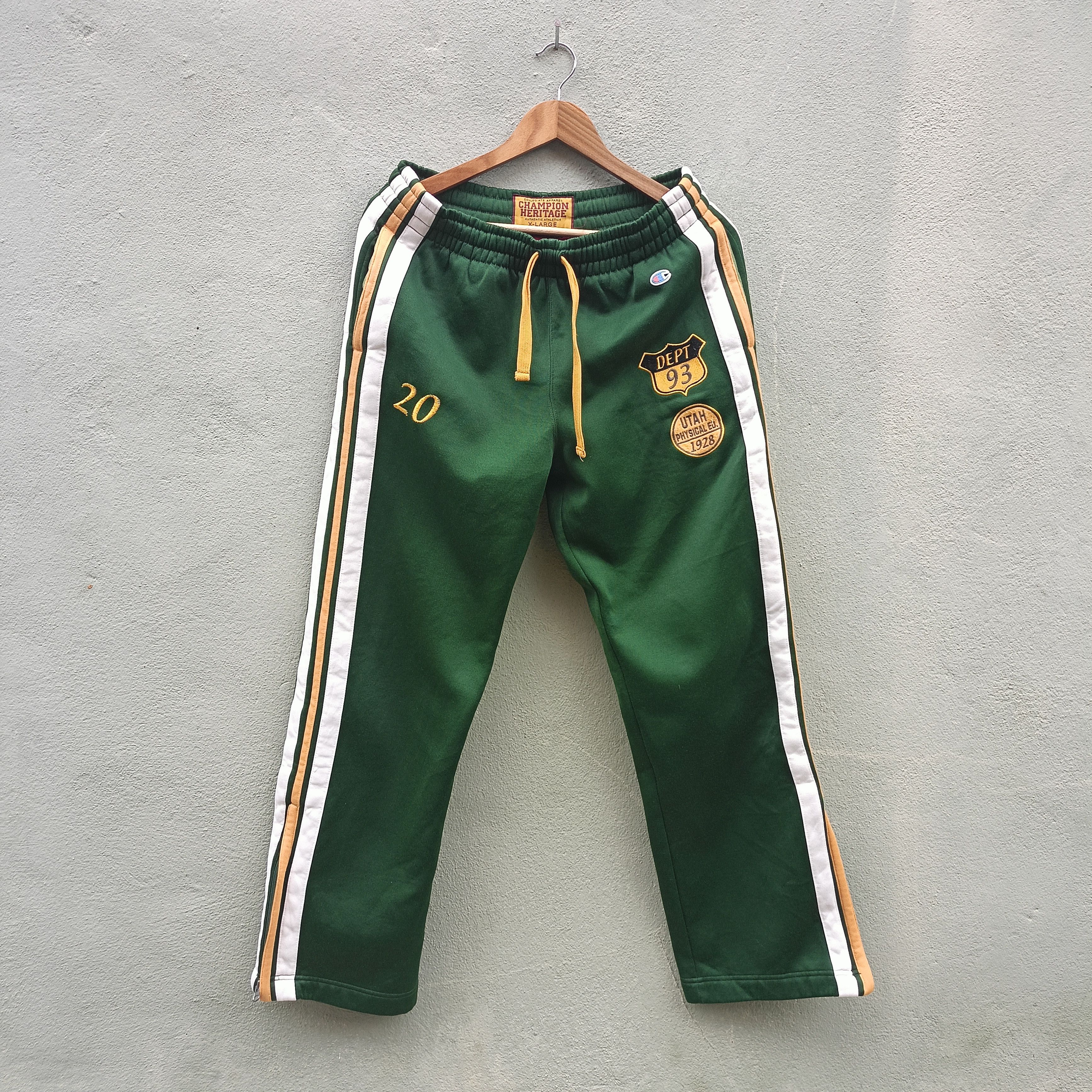 Champion CHAMPION HERITAGE AUTHENTIC ATHLETIC Size US 38 / EU 54 - 1 Thumbnail