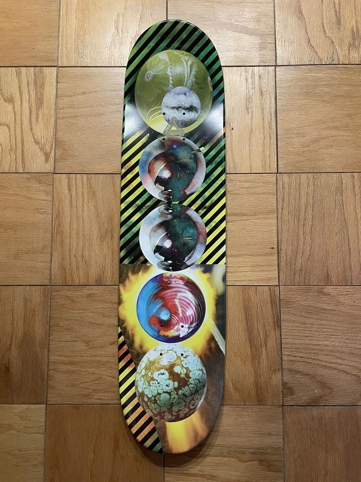 Palace Palace Skateboards Chewy Spheres 2 Skateboard Deck Size ONE SIZE - 2 Thumbnail