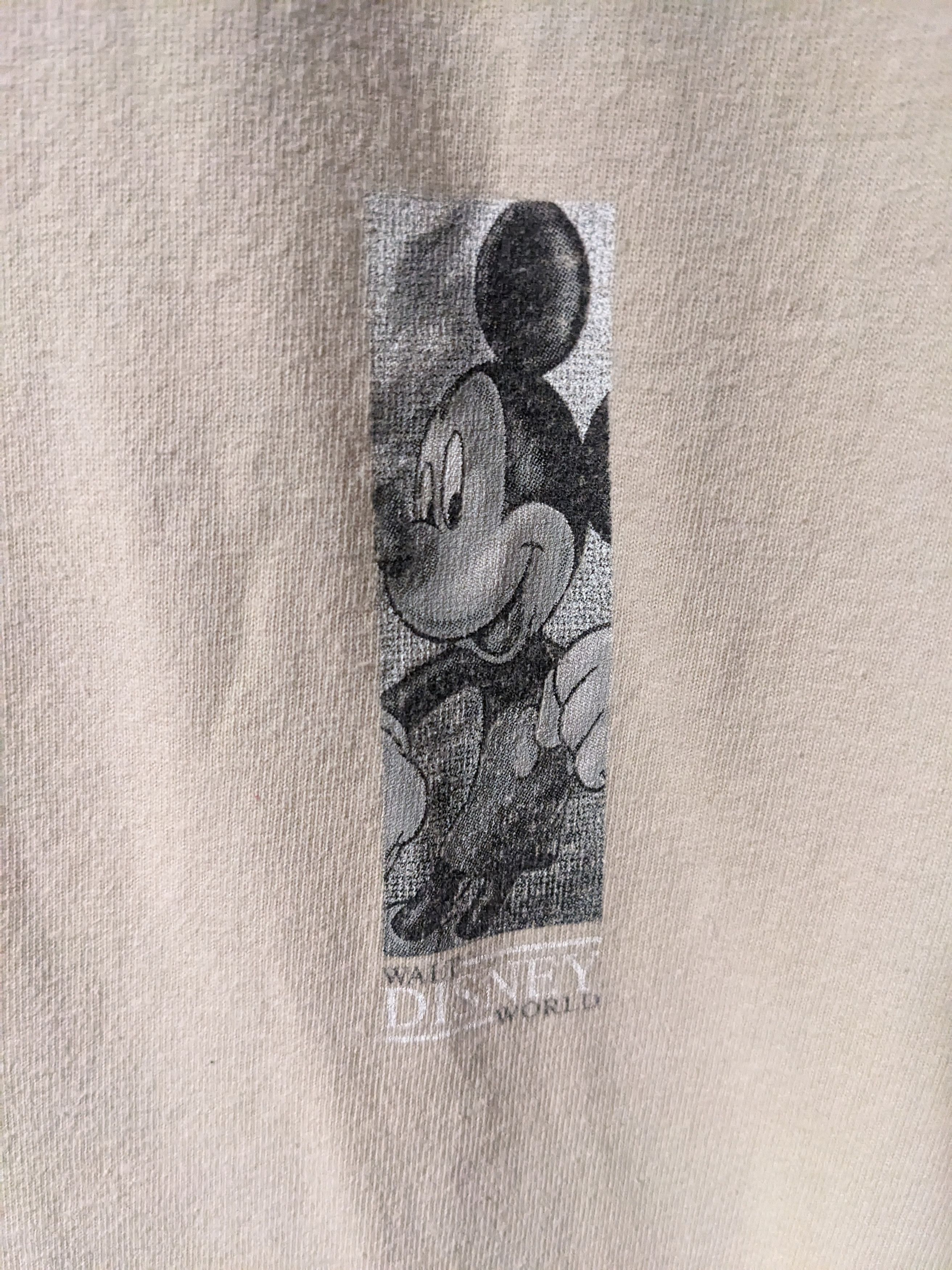 Disney × Vintage Vintage 90s Disney World Mickey Mouse Beige X-Large T-Shirt Size US XL / EU 56 / 4 - 4 Thumbnail