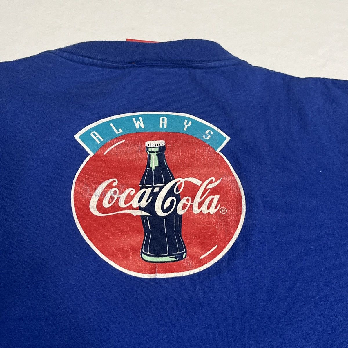 Vintage 1994 coke bear tee double sided single stick Size US L / EU 52-54 / 3 - 8 Thumbnail