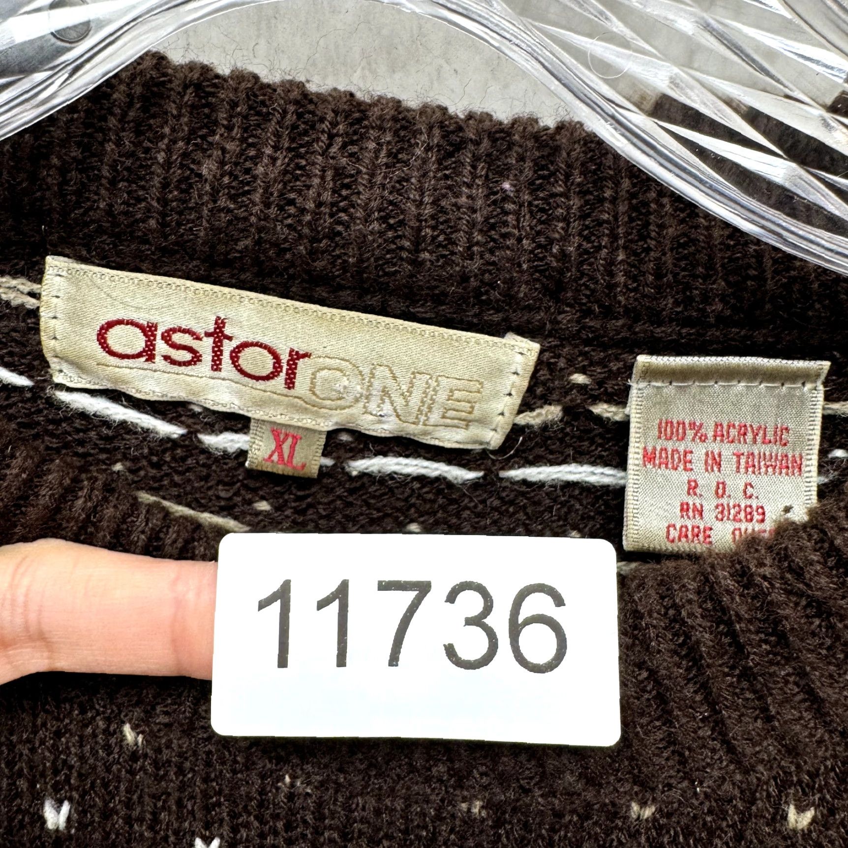 Vintage VINTAGE Astor One Sweater XL Mens Brown Winter Knit Fair Isle Icelandic Nordic Geometric Mens, XL, Brown, Geometric, 1990s Size US XL / EU 56 / 4 - 6 Thumbnail