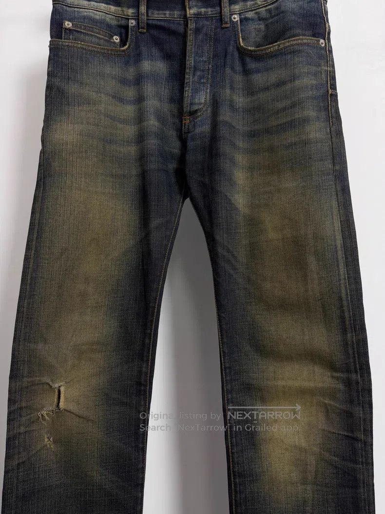 Dior Dior Intense yellow mud dyed single knee distressed whiske Size US 29 - 3 Thumbnail