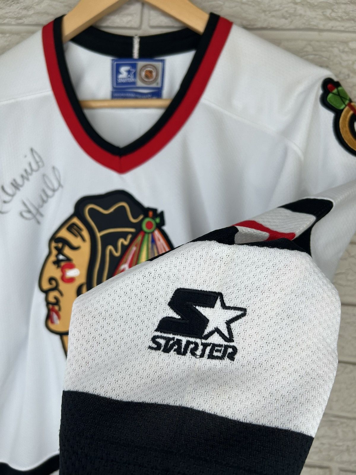 Starter Vintage Starter Chicago Blackhawks Dennis Hull Signed Jersey Size US XS / EU 42 / 0 - 5 Thumbnail