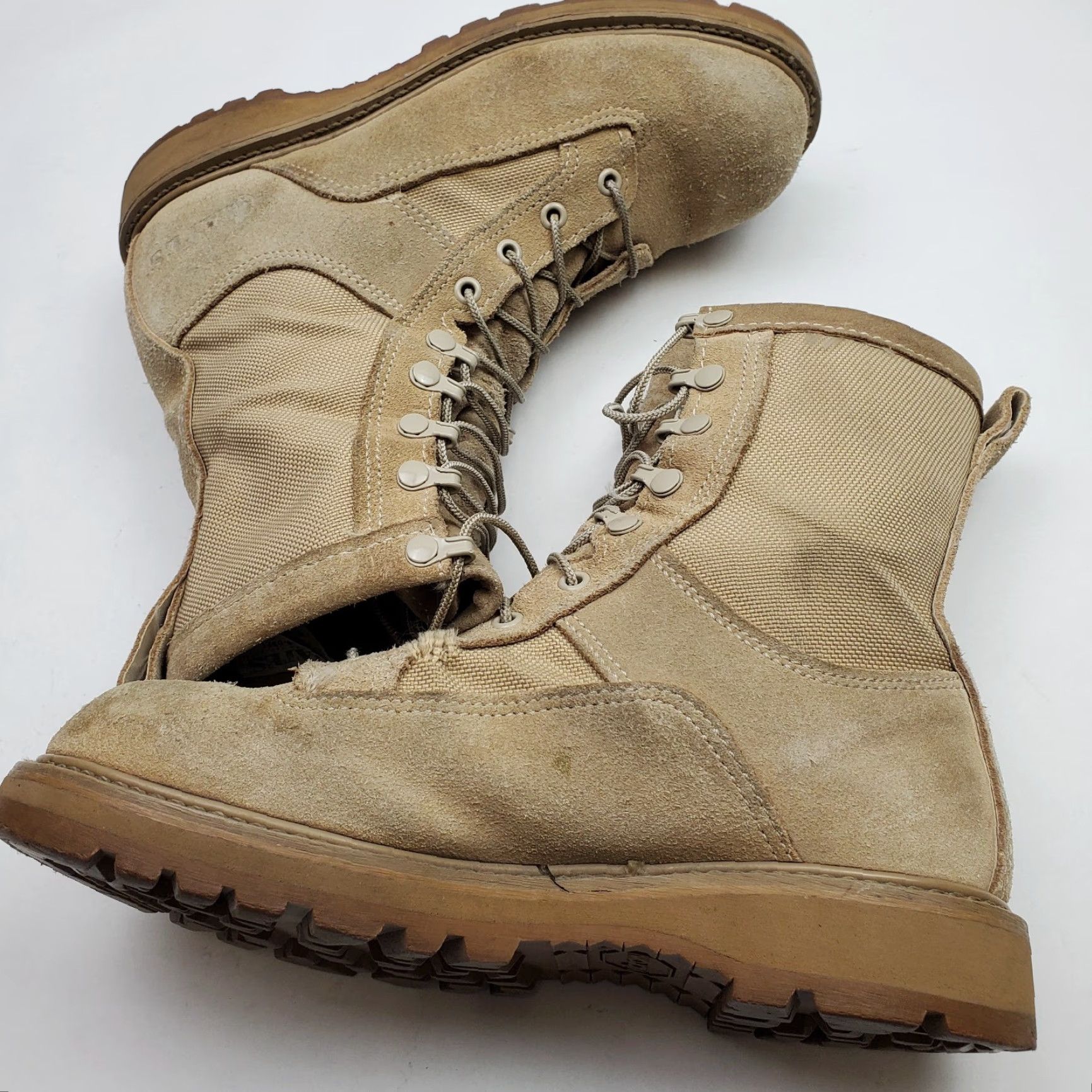 Vintage Bates Combat Boots Size 6 W Suede Gore-tex US Military Army Tan Tactical Lace Up Boots Mens Army Combat 6 W Suede Leather Shoes Size US 6 / EU 39 - 6 Thumbnail