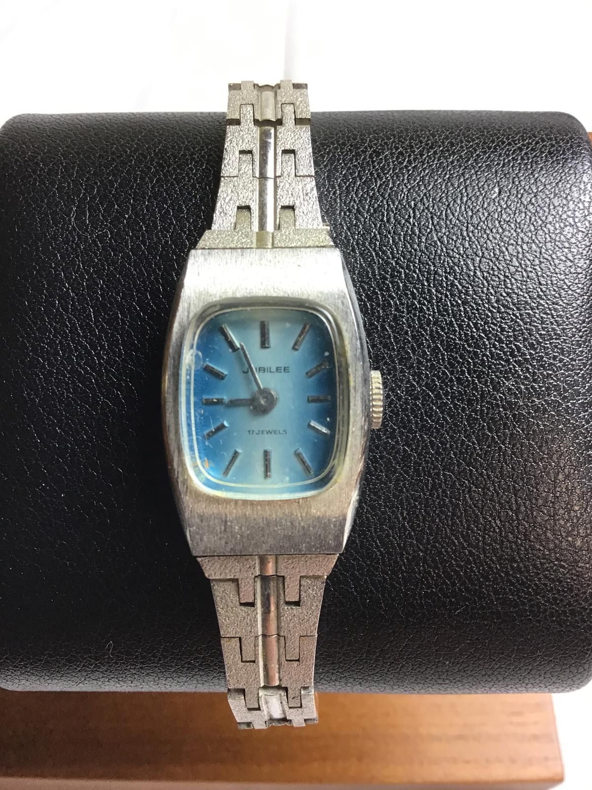 Other Vintage Jubilee 17 Jewels Ladies Wristwatch with Blue Dial Size ONE SIZE - 1 Thumbnail