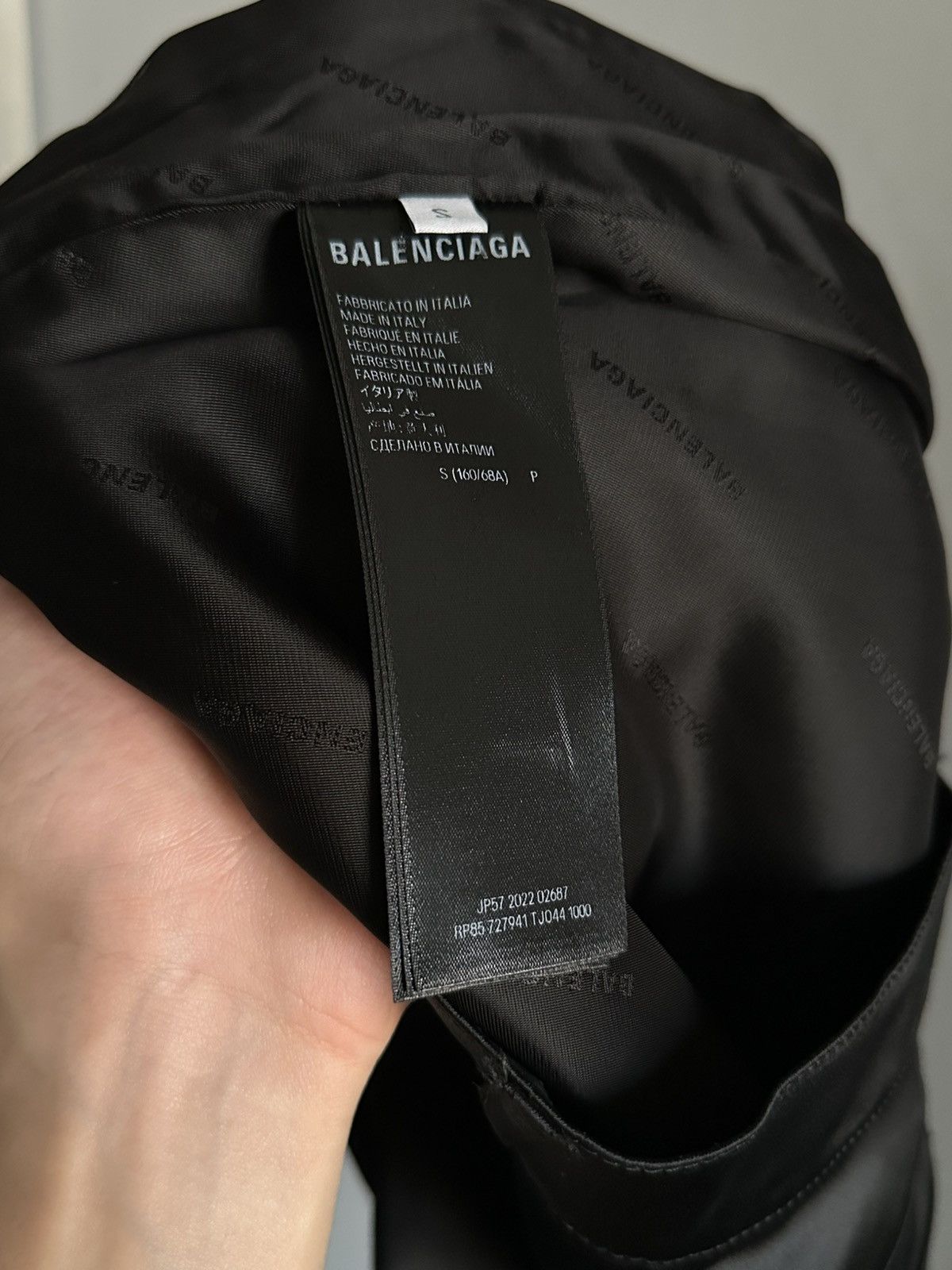 Balenciaga SS22 Balenciaga Loose-cut Satin Trousers Size US 31 - 10 Thumbnail