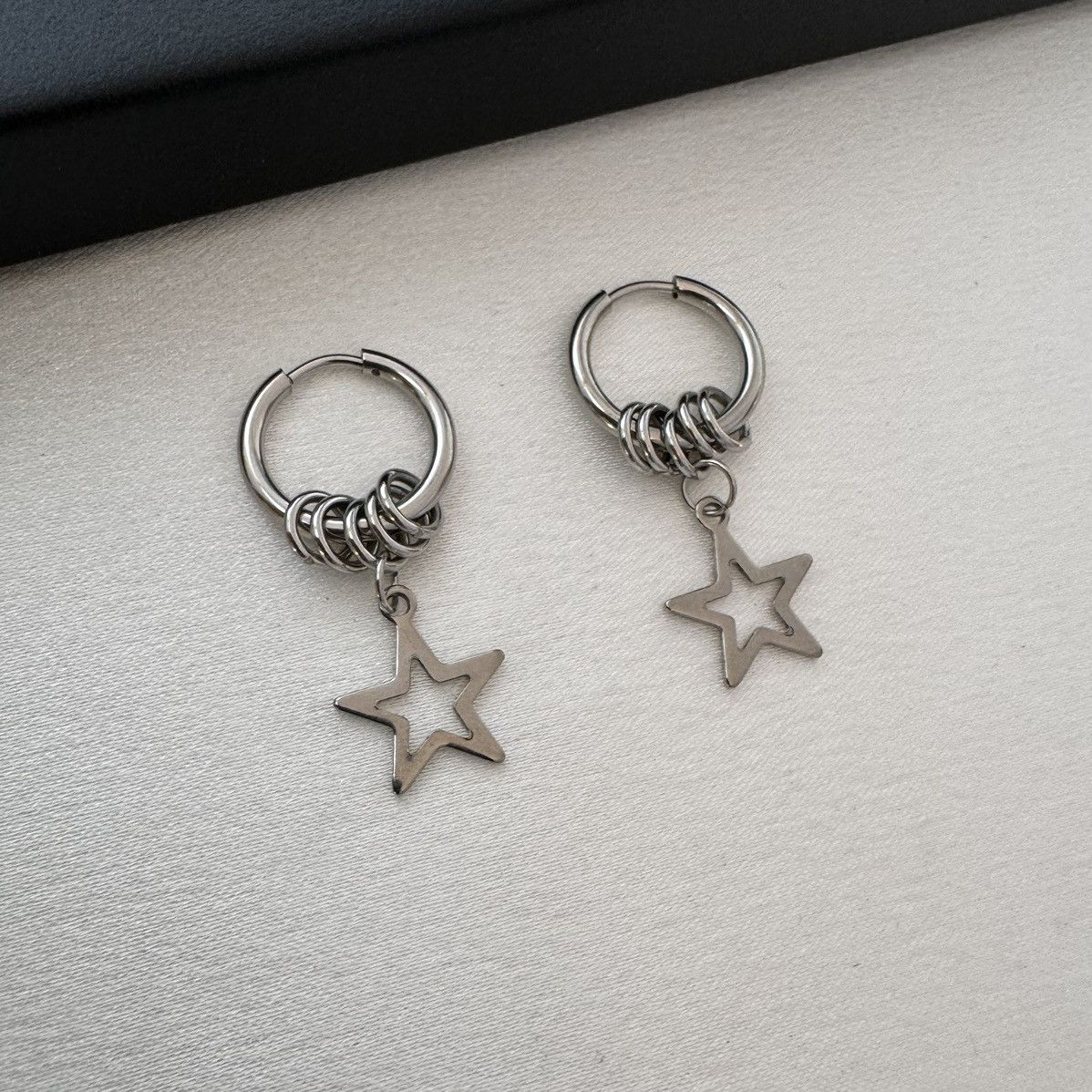 Other Pentagram Star Dangle Drop Earrings for Men Women Size ONE SIZE - 2 Thumbnail