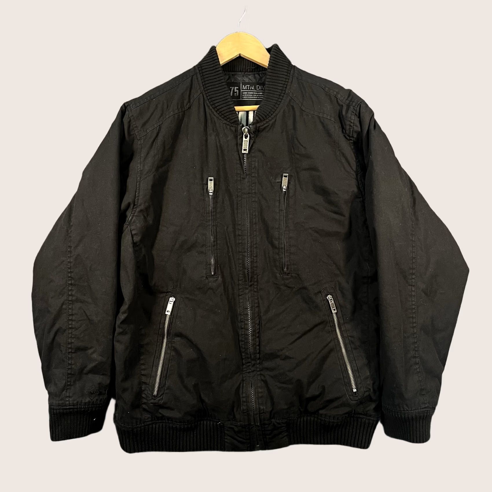 Oakley Oakley Jacket Mens M Black Mtn Div C5 00-75 Field Puffer Tactical Full Zip Soft Size US M / EU 48-50 / 2 - 1 Thumbnail