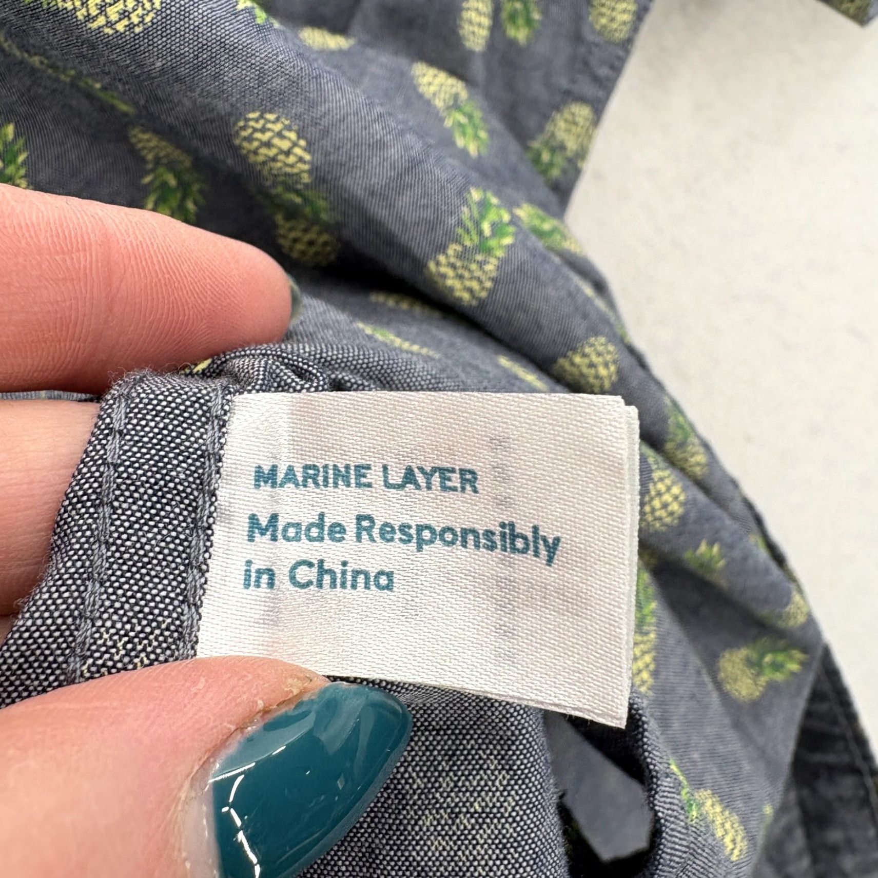 Marine Layer Marine Layer Shirt Mens M Blue Pineapple Graphic Short Sleeve Button Up Size US M / EU 48-50 / 2 - 5 Thumbnail