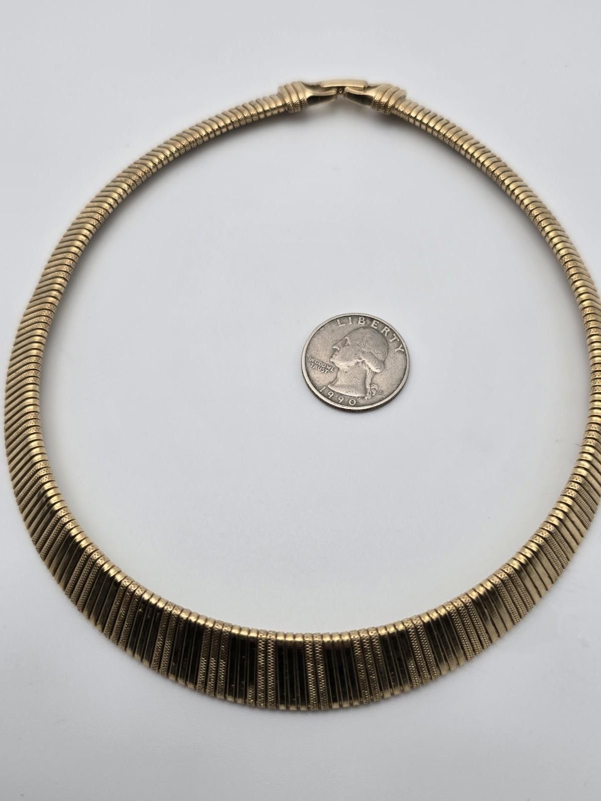 Other Vintage Signed Trifari Gold Tone Reversible Omega Necklace Size ONE SIZE - 6 Thumbnail