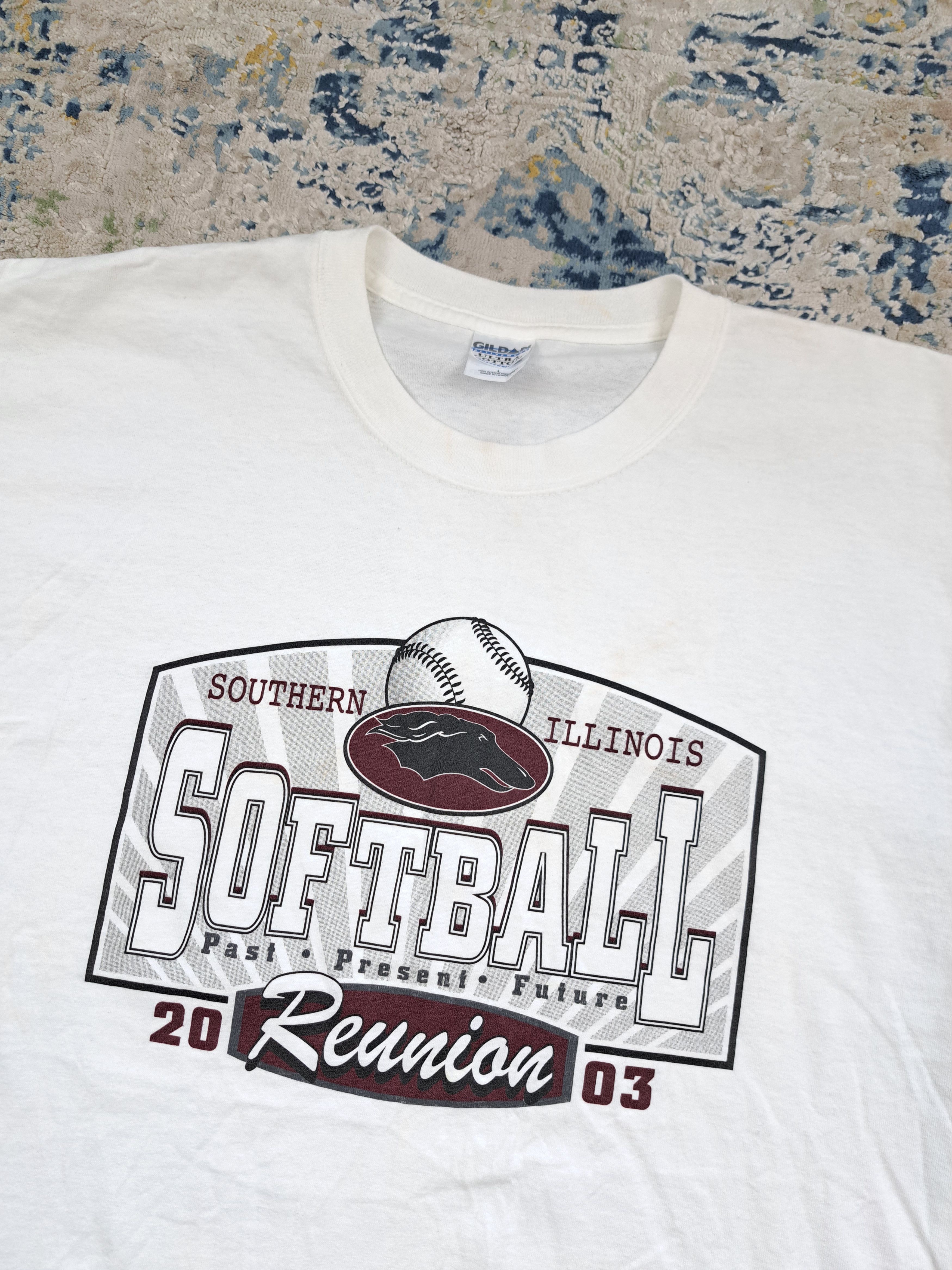 Vintage VTG 2003 Softball Tee College Baseball 00s y2k Streetwear Size US L / EU 52-54 / 3 - 2 Thumbnail