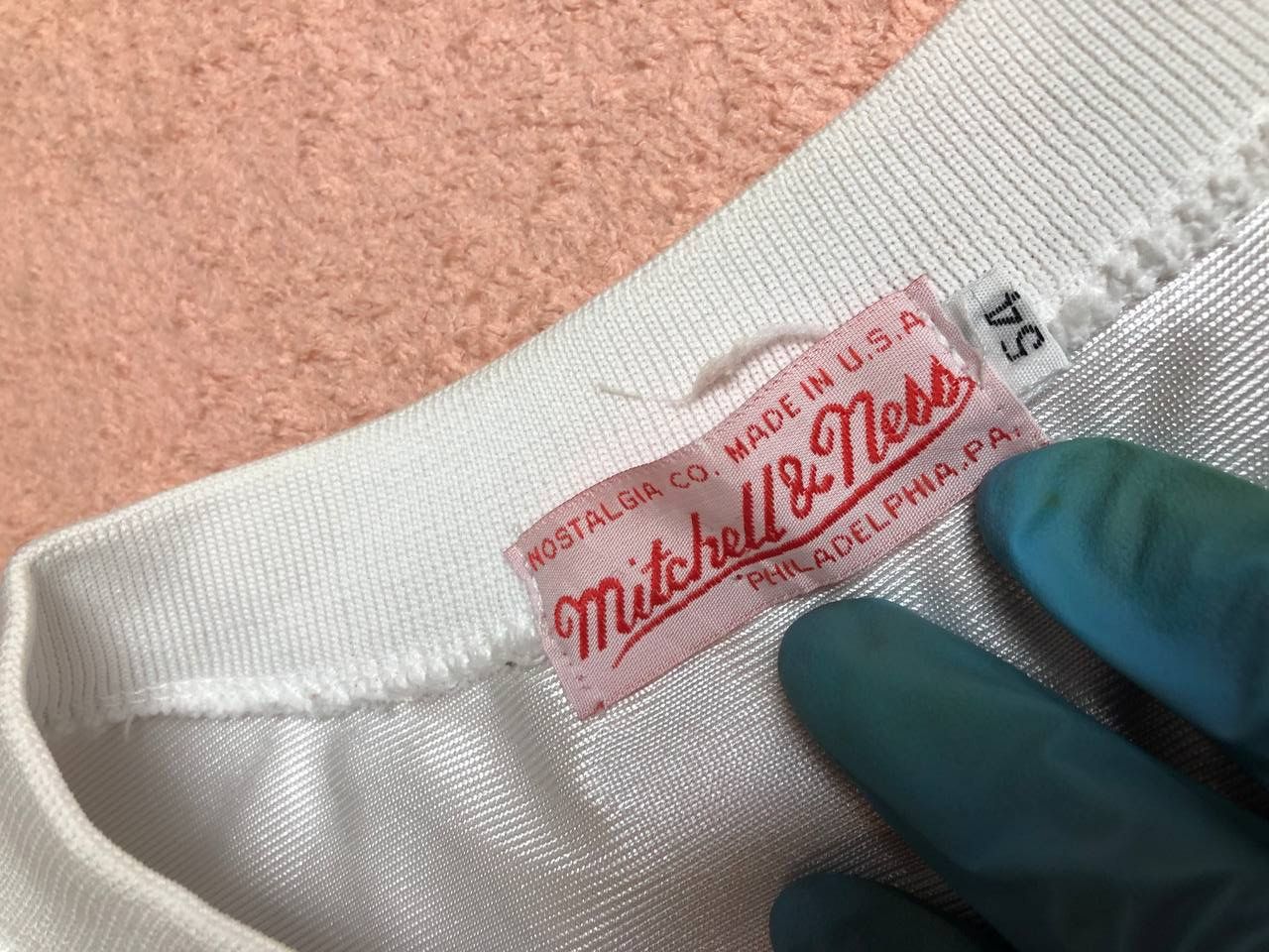 Mitchell & Ness Mitchell & Ness San Francisco 49Ers Joe Montana Jersey Size US XXL / EU 58 / 5 - 2 Thumbnail