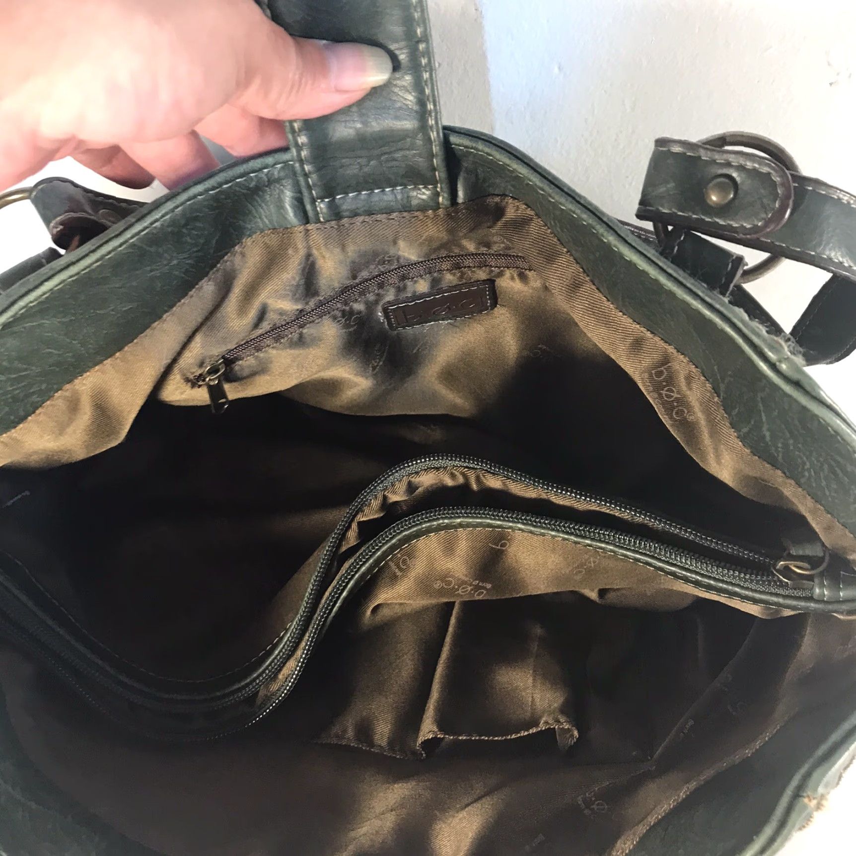 Born Born Concepts Green Leather Shoulder Bag Women Large Multi-Pockets Travel Casual Workwear Size ONE SIZE - 3 Thumbnail