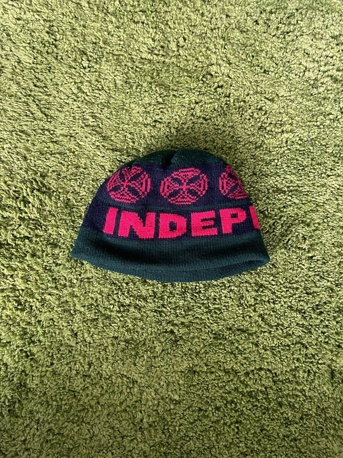 Independent Truck Co. × Vintage Independent Truck Co. Vintage Y2K all around logo beanie hat Size 32 - 2 Thumbnail