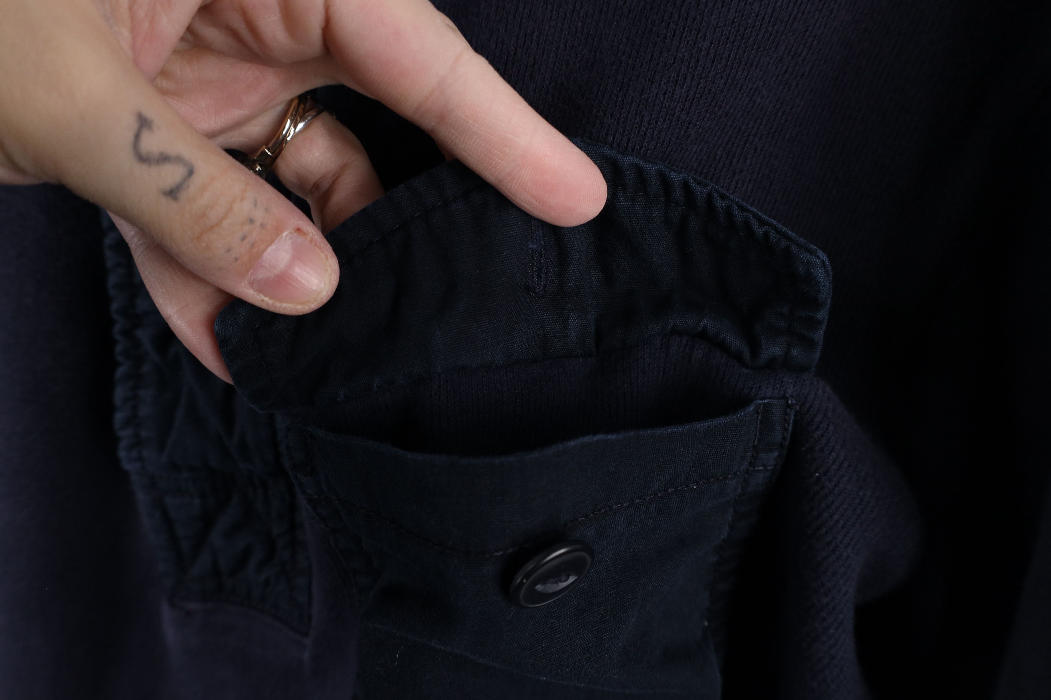 Eddie Bauer × Vintage Vintage Eddie Bauer Elbow Patch Ribbed Knit Henley Sweater Size US L / EU 52-54 / 3 - 5 Thumbnail