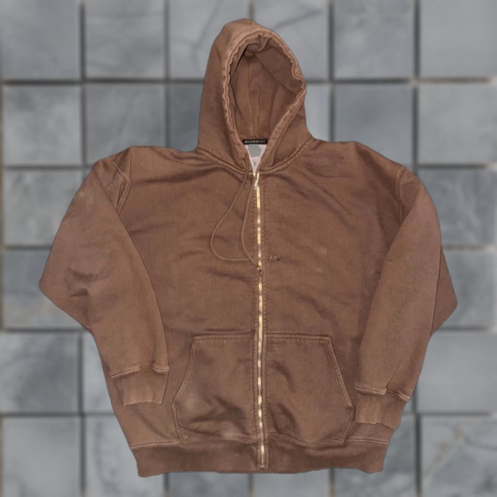 Brandy Melville Brandy Melville Hoodie – Full Zip – Brown – XL – Oversized – Women – Activewear – 26x26 – Fall Winter – Solid – 26” pit-to-pit x 26” length Size XL / US 12-14 / IT 48-50 - 1 Thumbnail