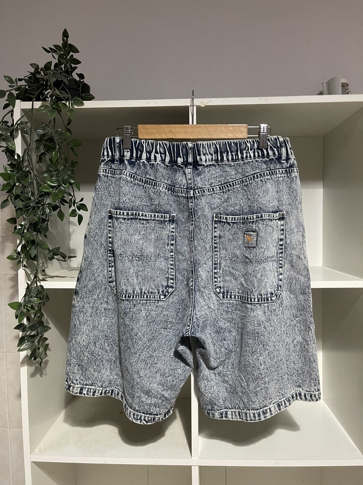 Japanese Brand What it isnt by Mark Gonzales Size US 33 - 2 Thumbnail
