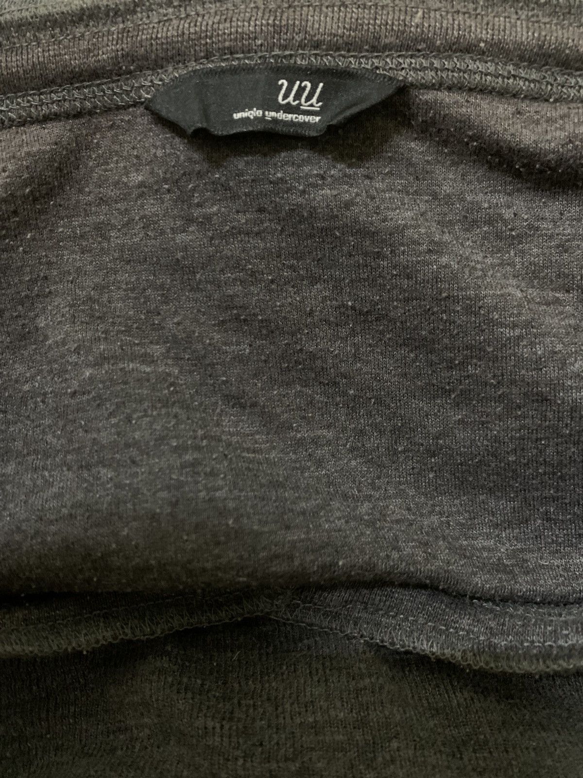 Jun Takahashi Undercover Jun Takahashi x Uniqlo Size US L / EU 52-54 / 3 - 2 Thumbnail