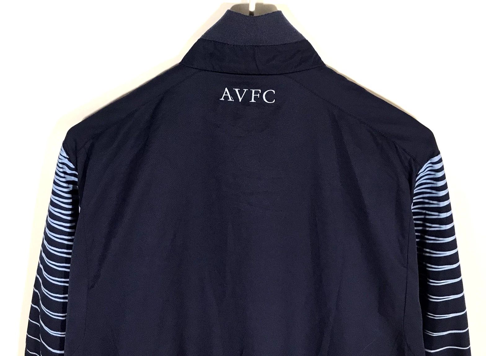 Macron Aston Villa Macron 2013-14 Track Jacket Mens Sz M Size US M / EU 48-50 / 2 - 4 Thumbnail