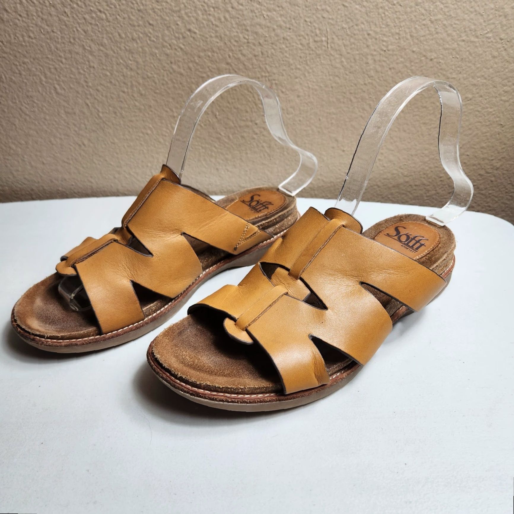 Vintage Sofft Sandals |8| Womens Luggage Tan Balin Leather Slides Size US 8 / IT 38 - 2 Thumbnail