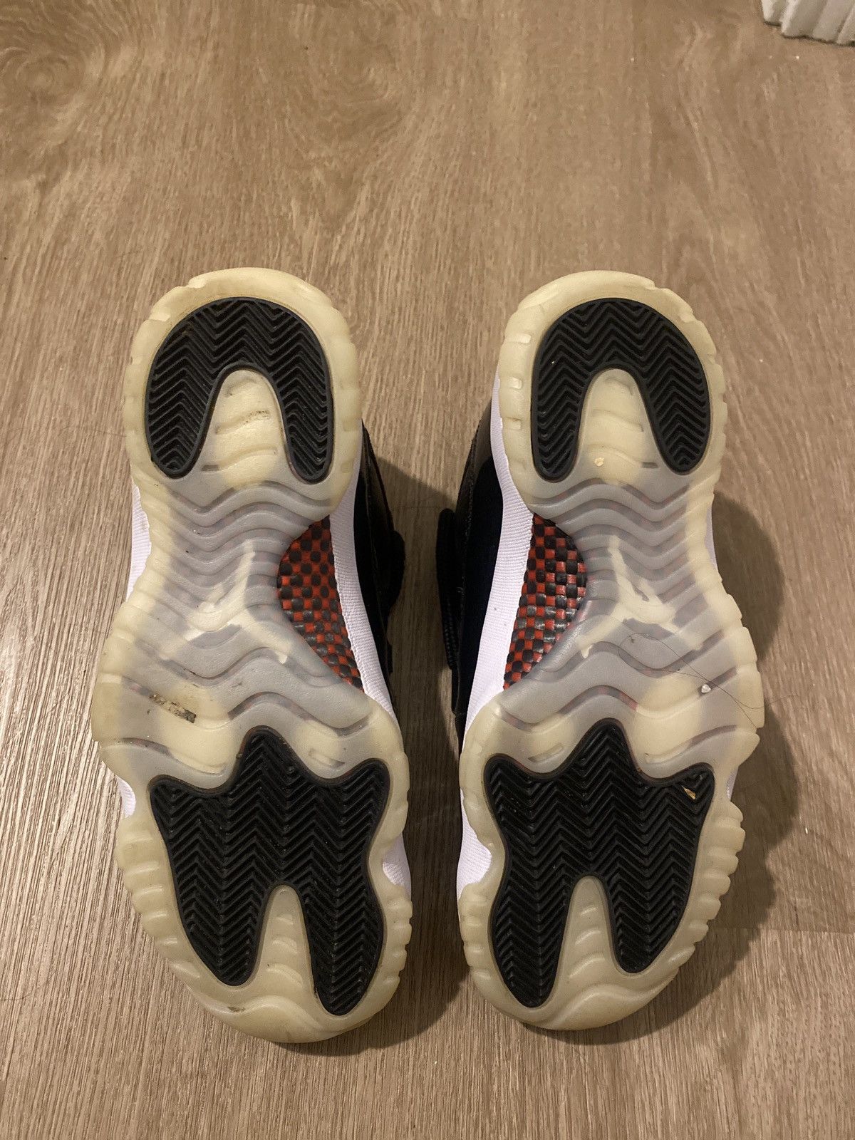 Other Jordan 11 Retro Low Size US 9 / EU 42 - 6 Thumbnail
