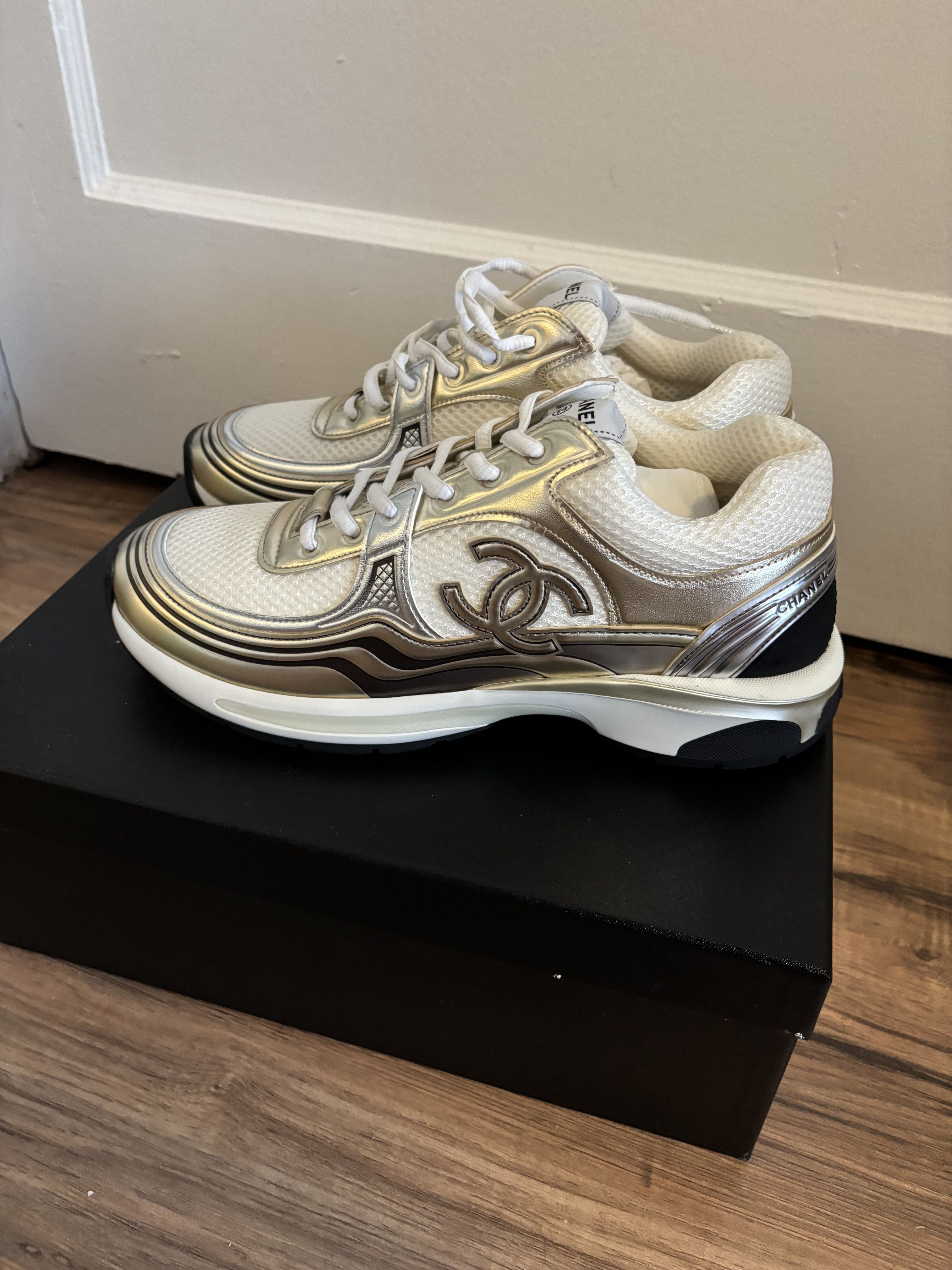 Chanel Chanel Sneakers Size US 11 / IT 41 - 3 Thumbnail
