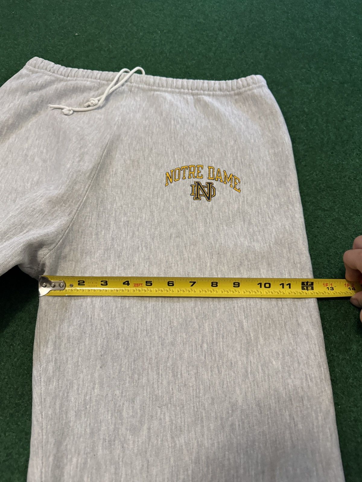 Champion Vintage 90s Notre Dame Champion Reverse Weave 34x36 Joggers Size US 34 / EU 50 - 9 Thumbnail