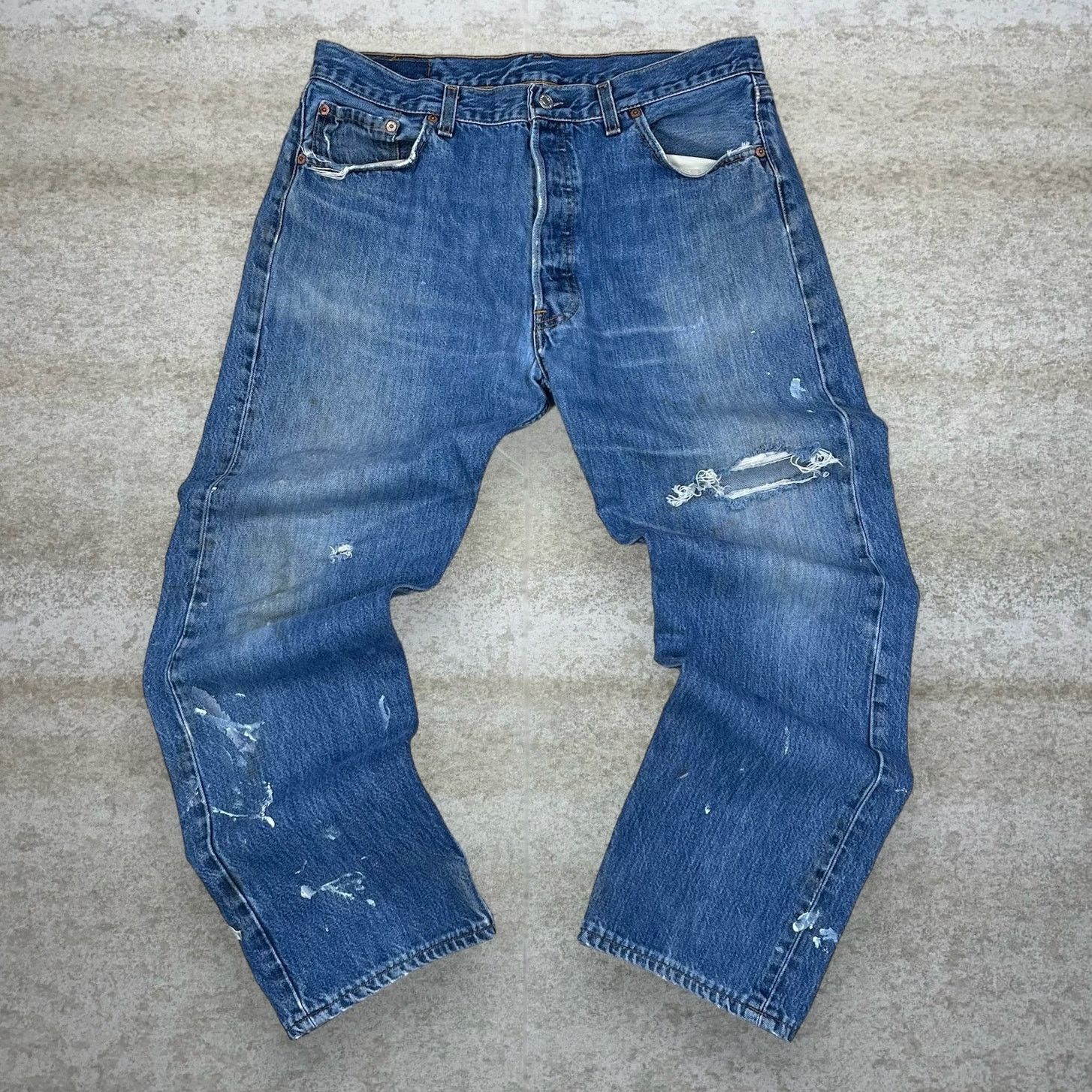 Levi's Vintage 90s Levis Jeans 501 36x30 Straight Fit Medium Wash Size US 36 / EU 52 - 2 Thumbnail