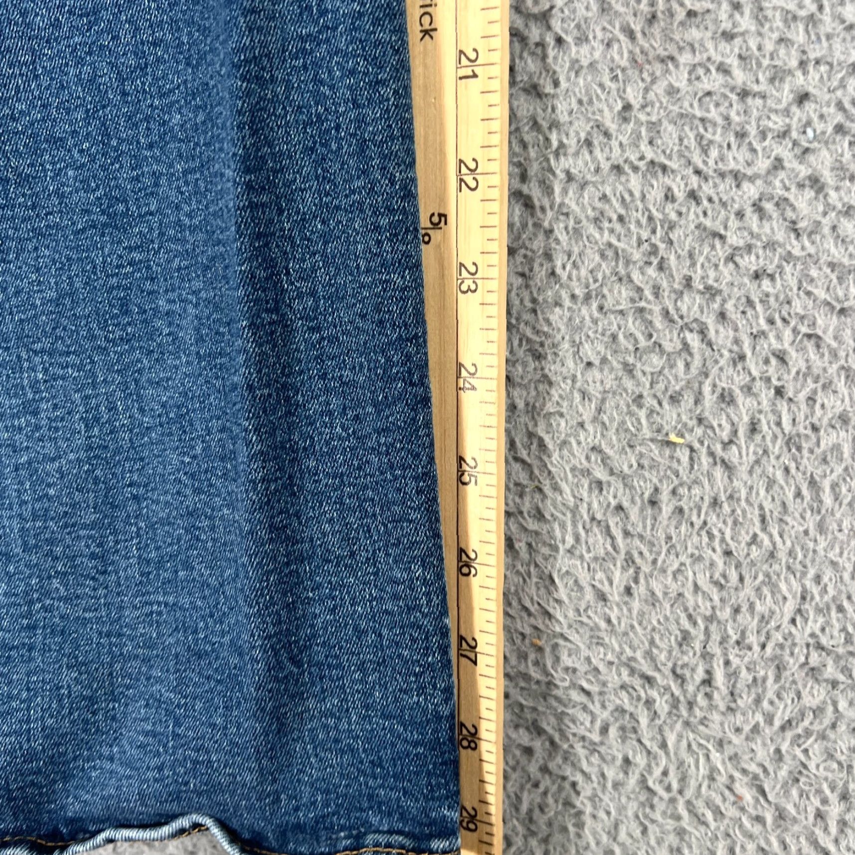 Levi's Levis 501 Jeans Mens 36x30 Blue Straight Button Fly Mid Rise Distressed Med Wash Regular 5-Pocket Denim Cotton Levi's 501 Series Jeans Mens Blue Size US 36 / EU 52 - 7 Thumbnail
