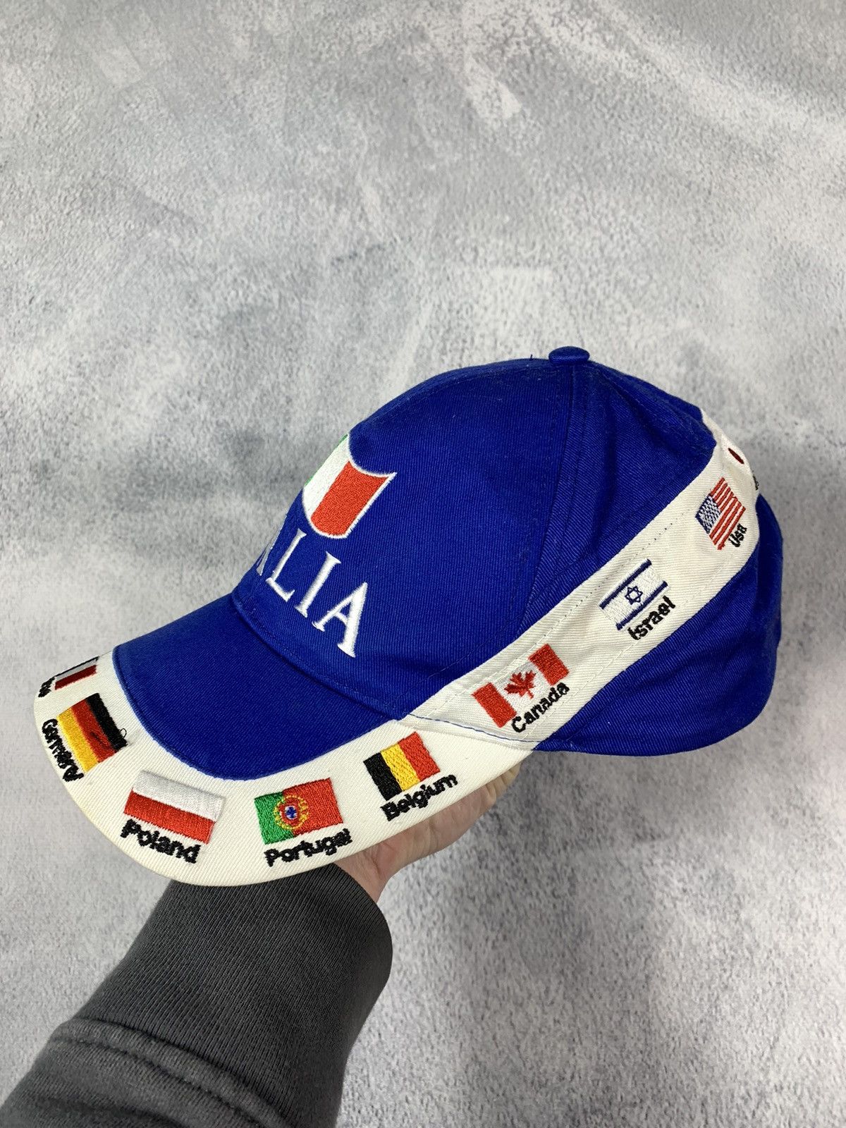 Vintage Vintage 90s style Italy World Cup streetwear blokecore cap Size ONE SIZE - 3 Thumbnail