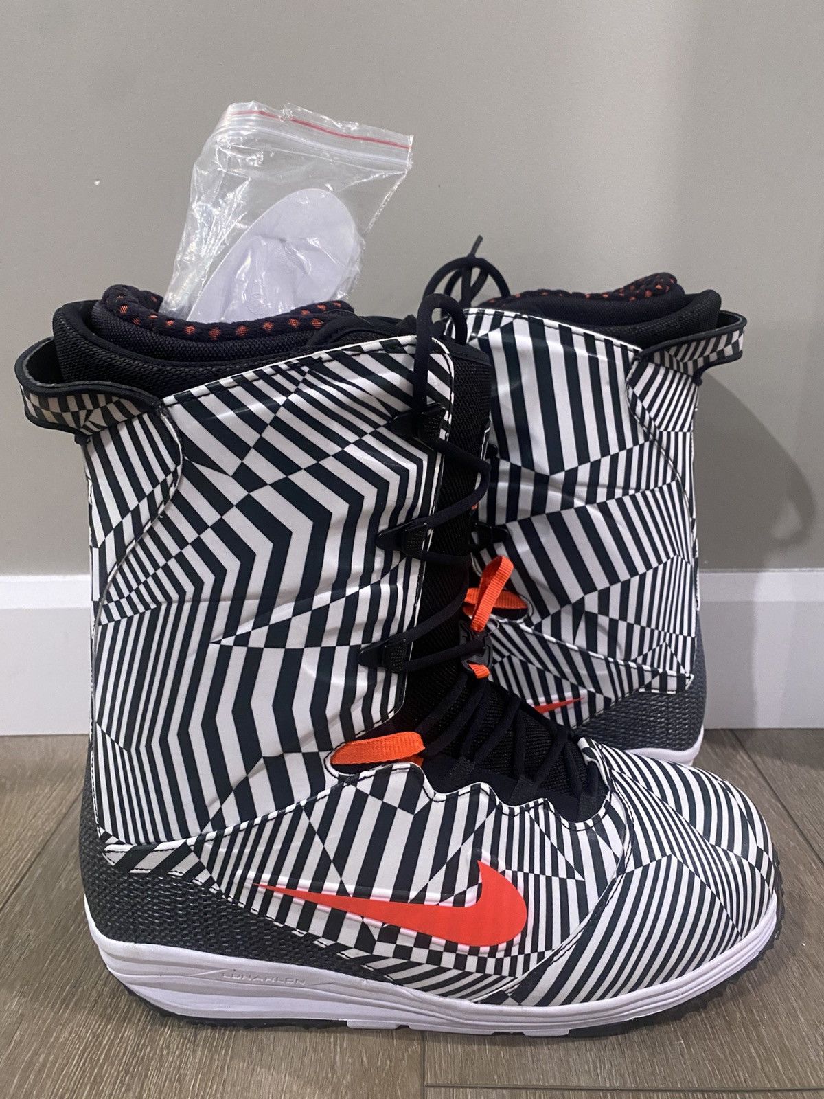 Nike Nike Zoom Lunarendor QS Snowboard Boots “Dazzle” Size US 13 / EU 46 - 1 Thumbnail
