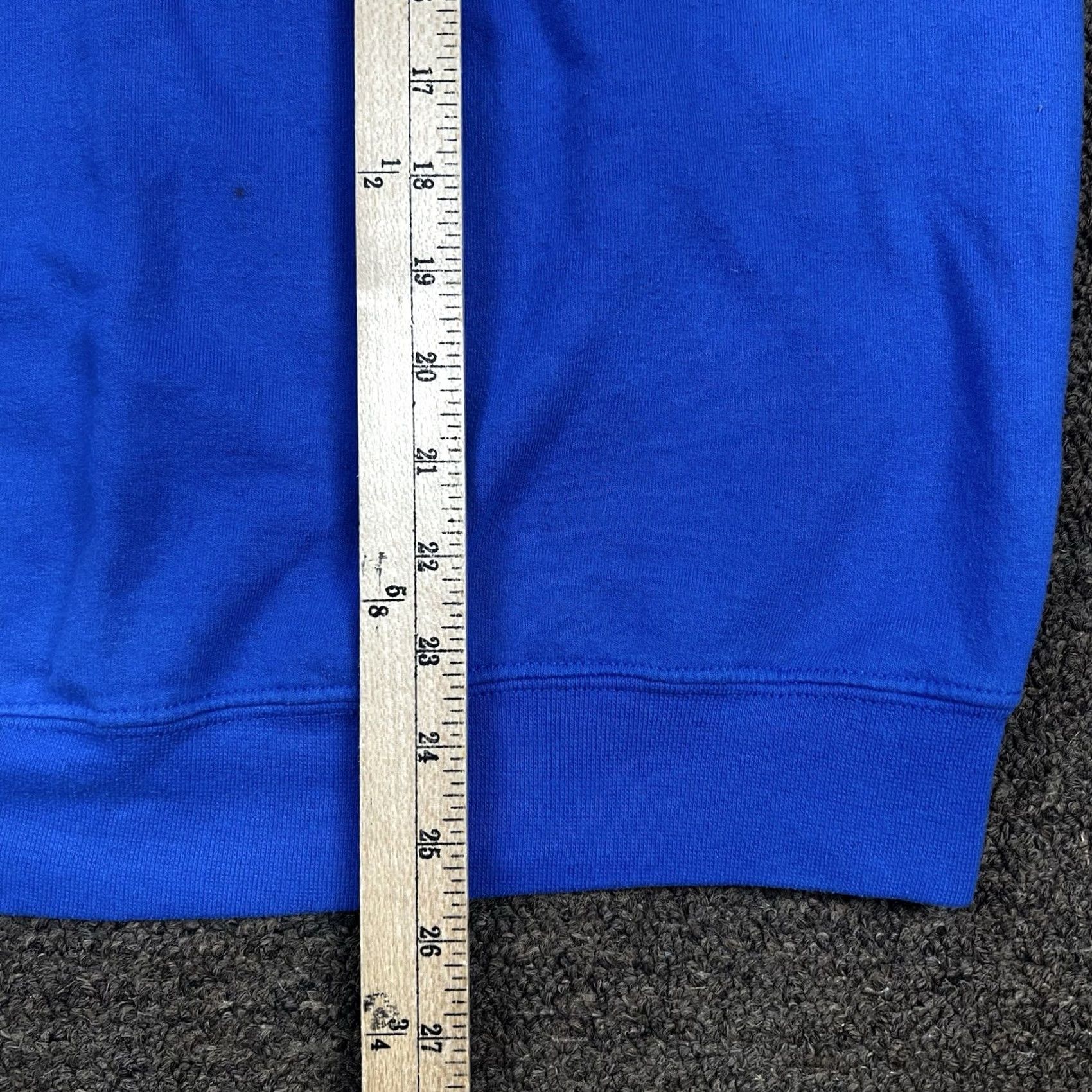 Gildan VINTAGE Chicago Cubs 2016 World Series Champion Baseball Crewneck Sweatshirt Mens M Blue Graphic Print Sweatshirt Size US M / EU 48-50 / 2 - 7 Thumbnail