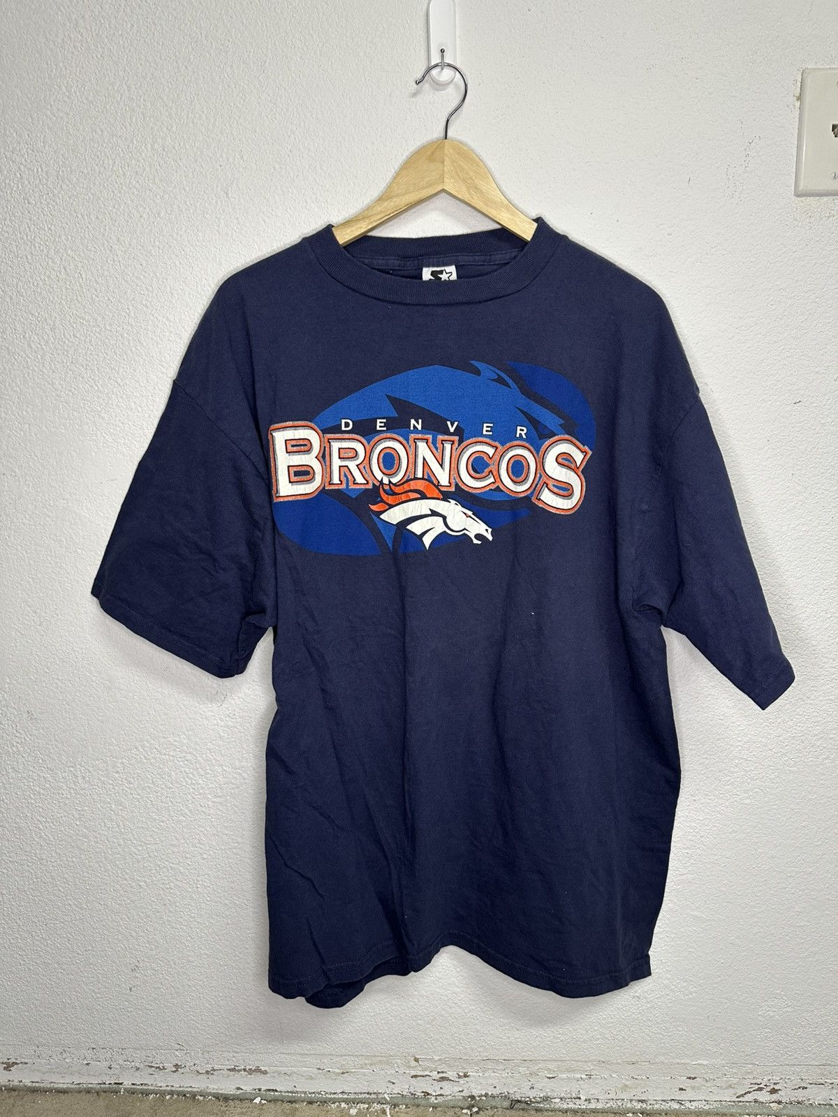 Starter Denver Broncos starter T-shirt Size US XL / EU 56 / 4 - 1 Thumbnail