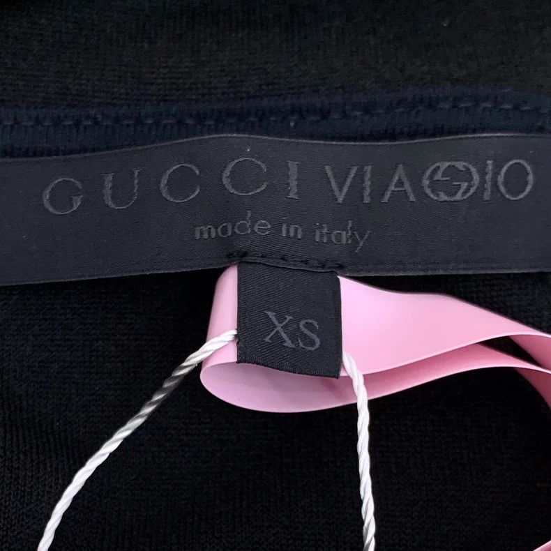 Gucci Gucci Black logo hooded short-sleeved velvet dress Size XS / US 0-2 / IT 36-38 - 5 Thumbnail