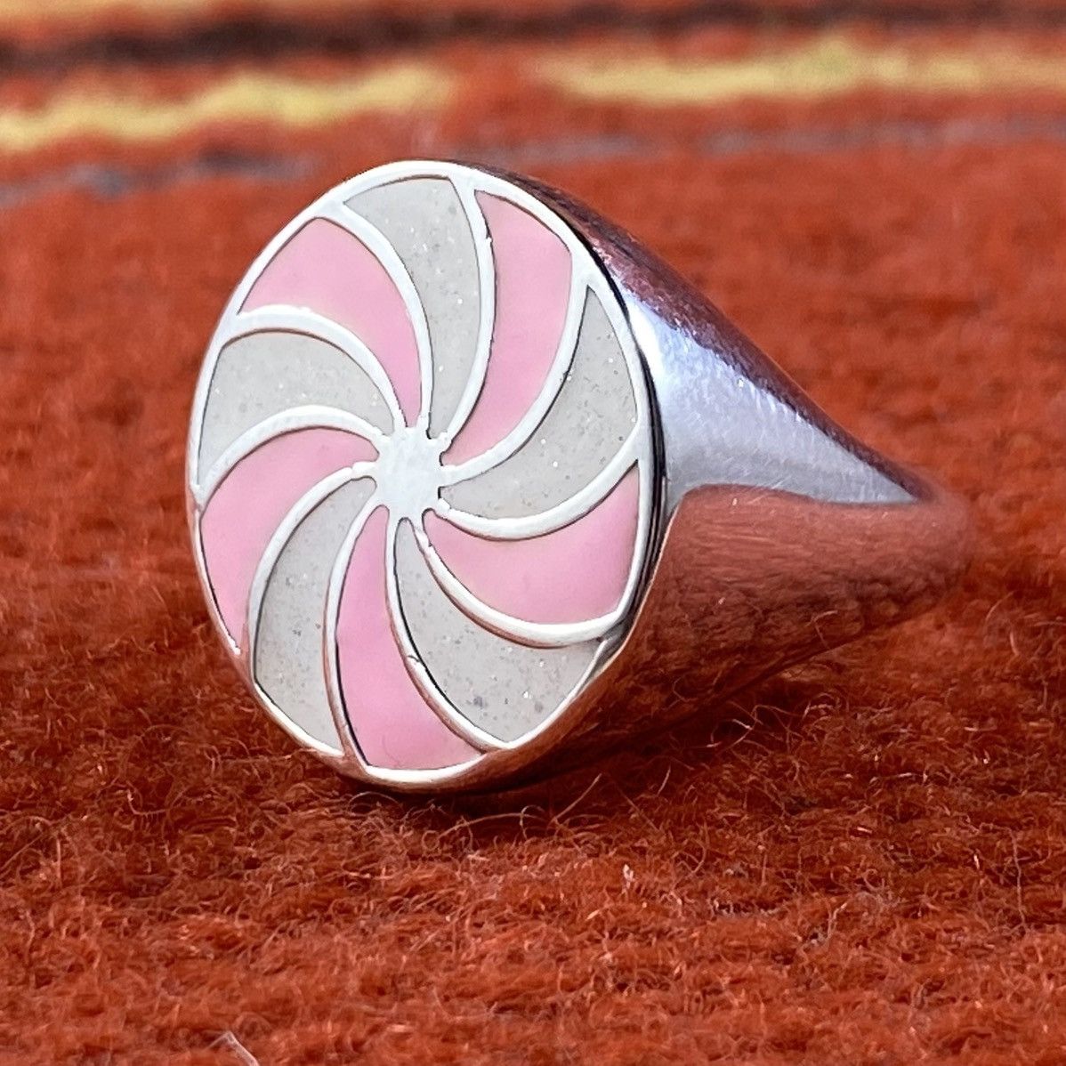 Japanese Brand × Kapital × Vintage Vtg Y2K Sterling Silver Chunky Swirl Signet Candy Ring Cyber Size ONE SIZE - 3 Thumbnail