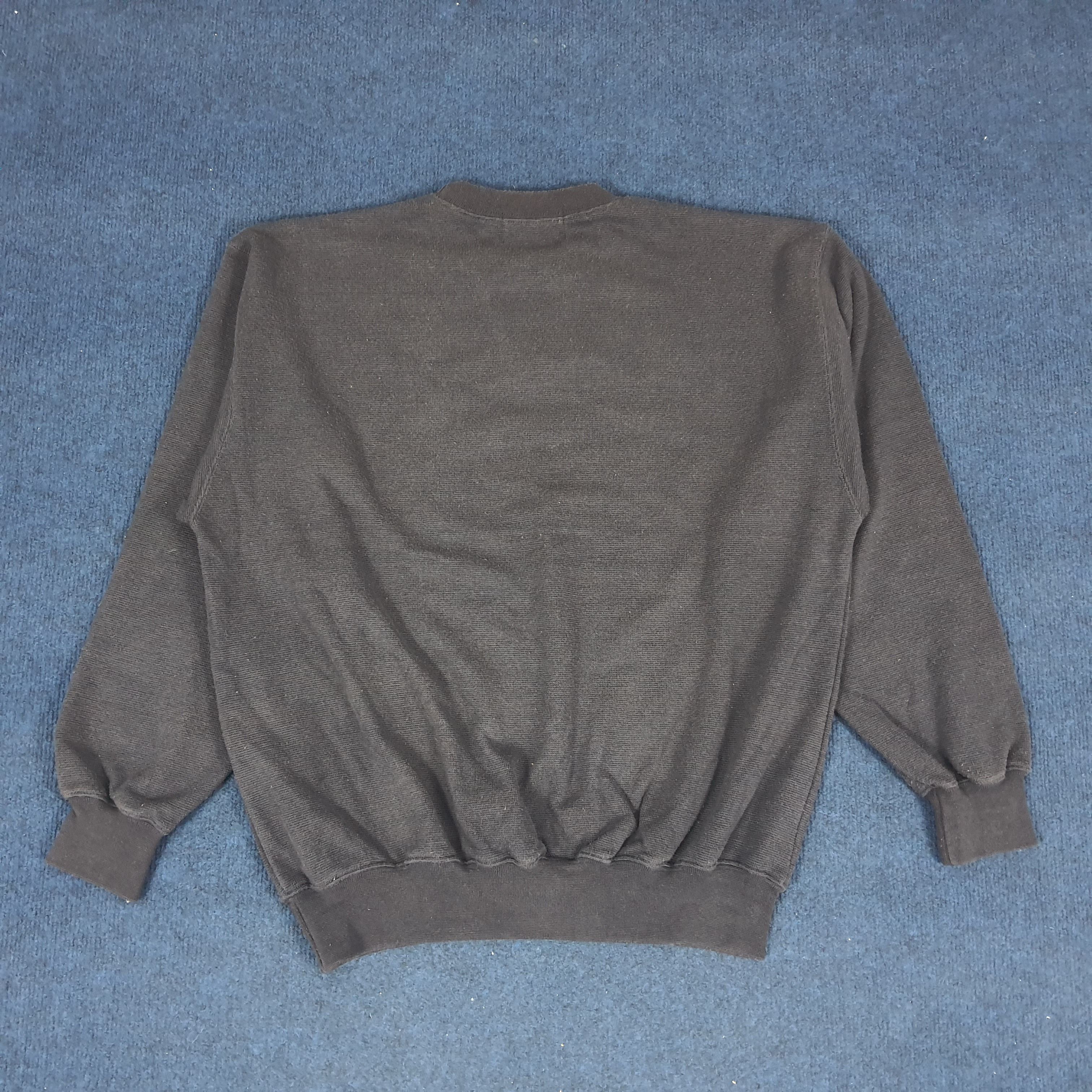 Converse Vintage Converse Boston Mass USA Chuck Taylor Sweatshirt Size US L / EU 52-54 / 3 - 3 Thumbnail