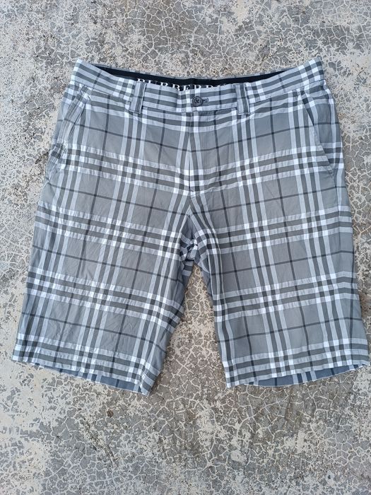 Burberry, Shorts, Burberry Golf Vintage Nova Check Shorts