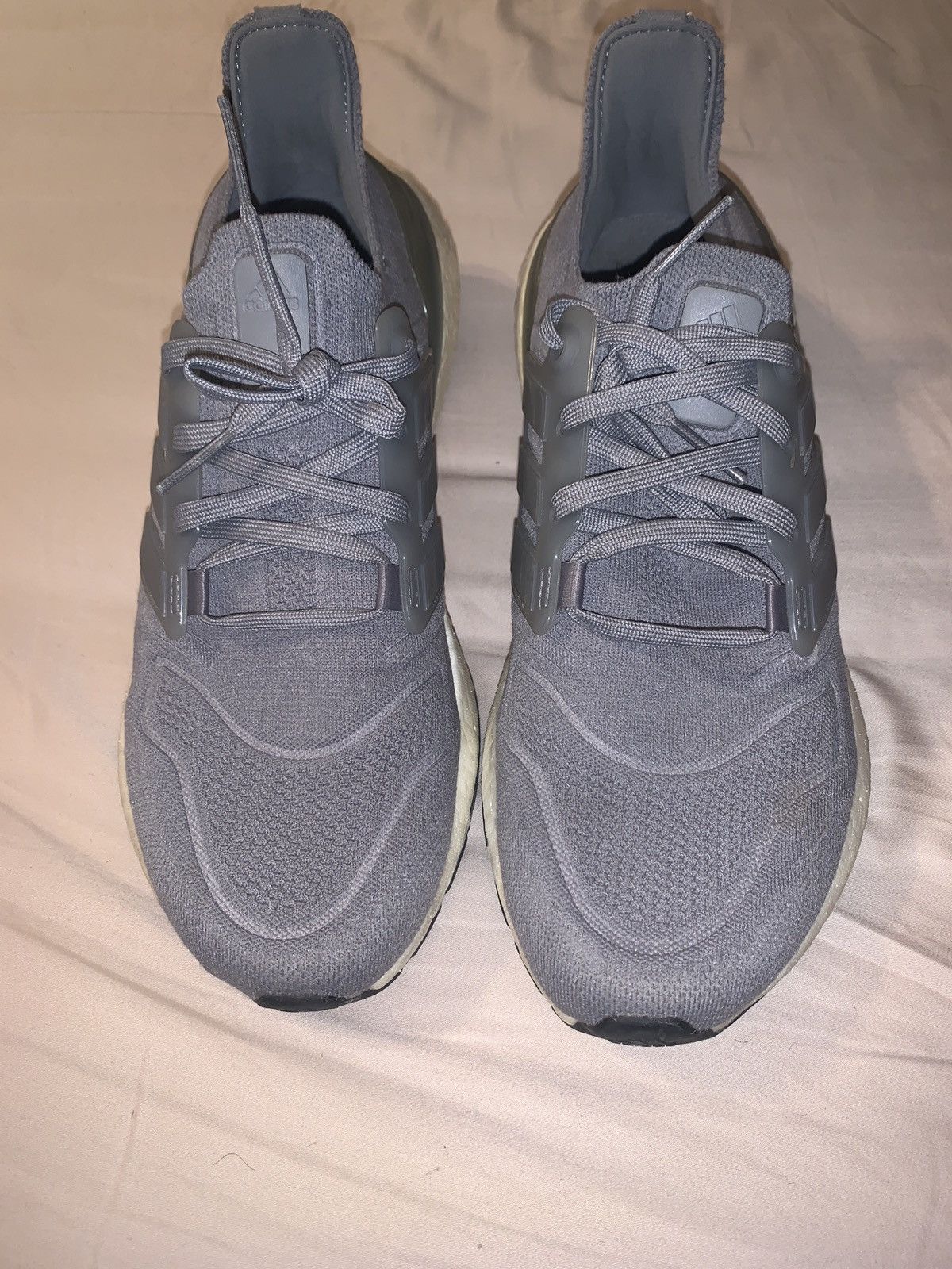 Adidas Adidas Ultraboost 23 Size US 9 / EU 42 - 1 Thumbnail