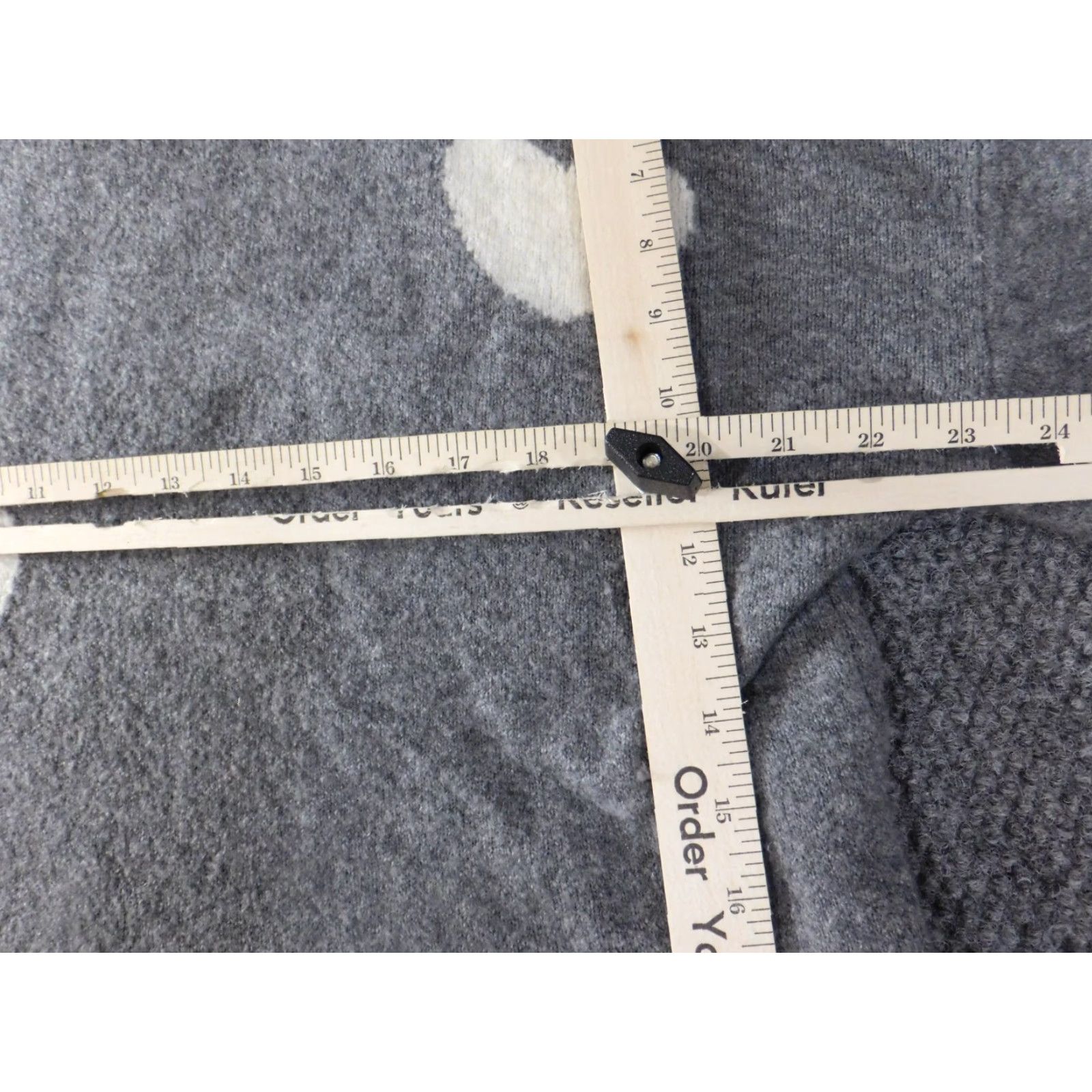 Madewell Madewell Womens Sweater M Gray Pullover Crew Neck Long Sleeve Nylon Wool Ep embroidered Accent Travel Classic Size M / US 6-8 / IT 42-44 - 5 Thumbnail