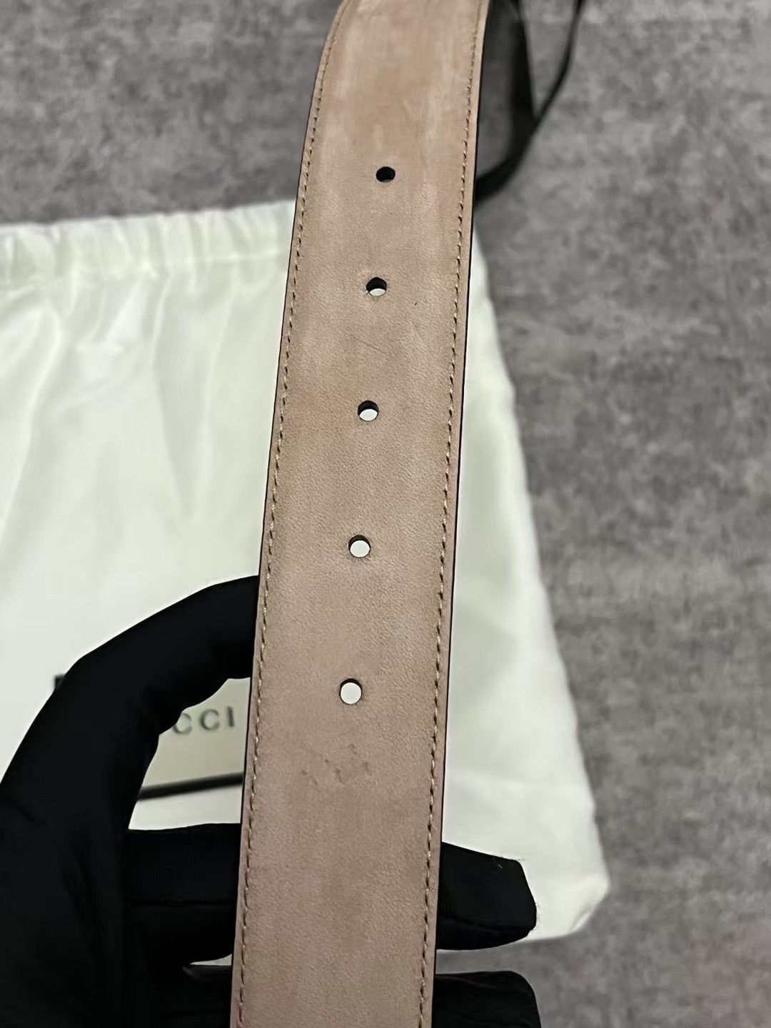 Gucci Gucci square frame black relief embossed old flower belt Size ONE SIZE - 4 Thumbnail
