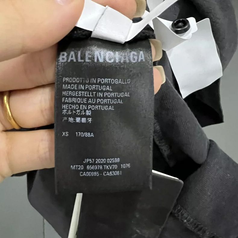 Balenciaga Balenciaga Distressed Flame Logo Short Sleeve Size US XS / EU 42 / 0 - 4 Thumbnail